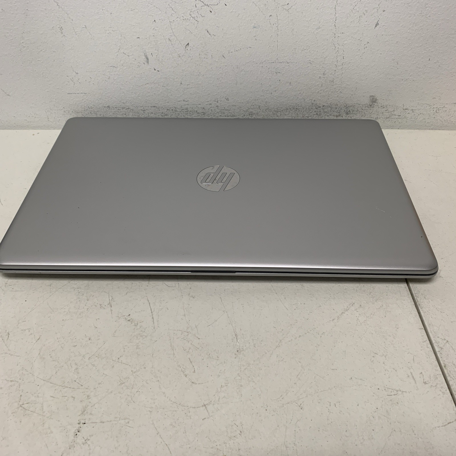 HP LAPTOP 17-BY4XXX 17.3″ Laptop 11TH GEN I5-1135G7 8GB 256gb SSD Wind 11 Home