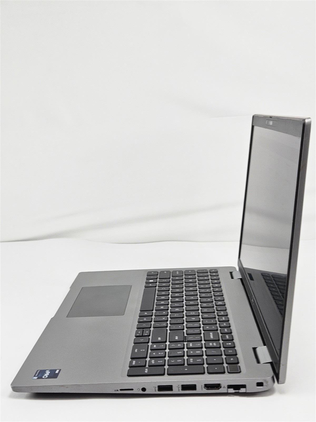 Dell Precision 3570 15.6″ Core i7-1255U 1.7GHz 16GB 256GB SSD T550