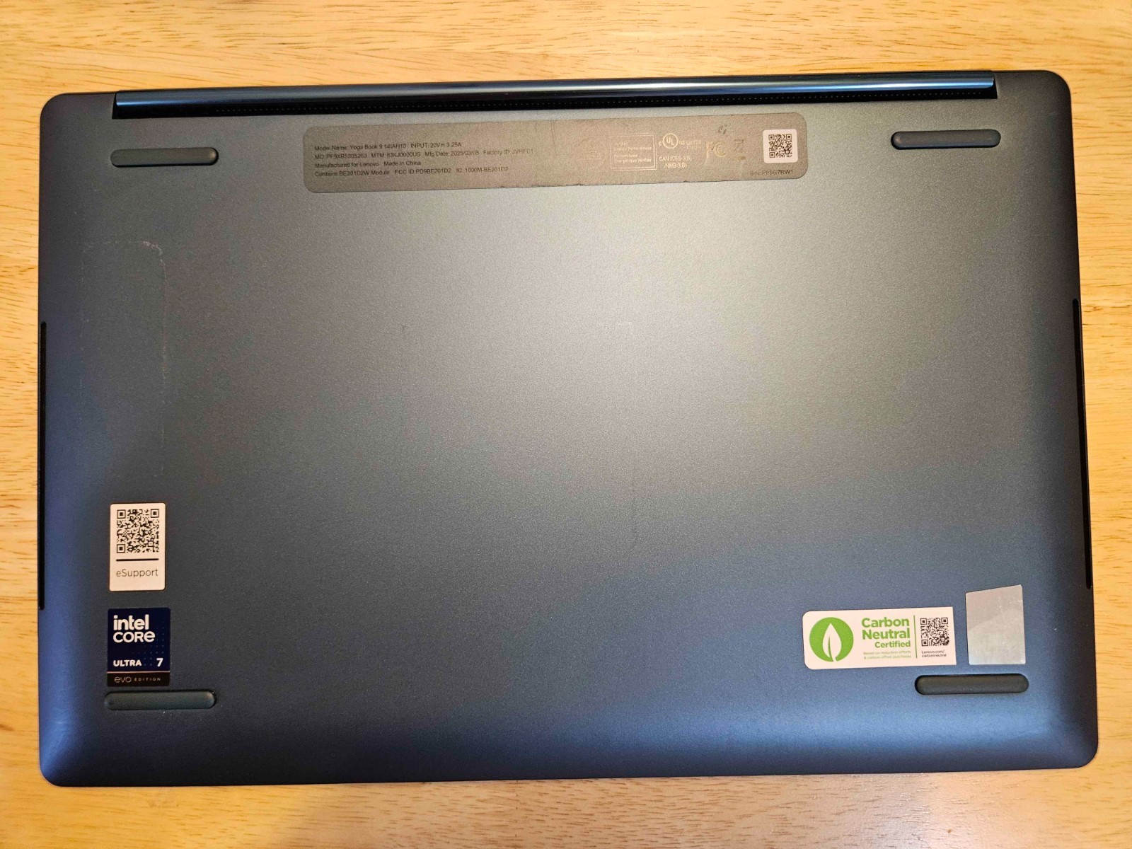 Lenovo Yoga Book 9i 14″ Dual OLED Touch 3K Ultra 7 255H 16GB RAM 1TB SSD Laptop