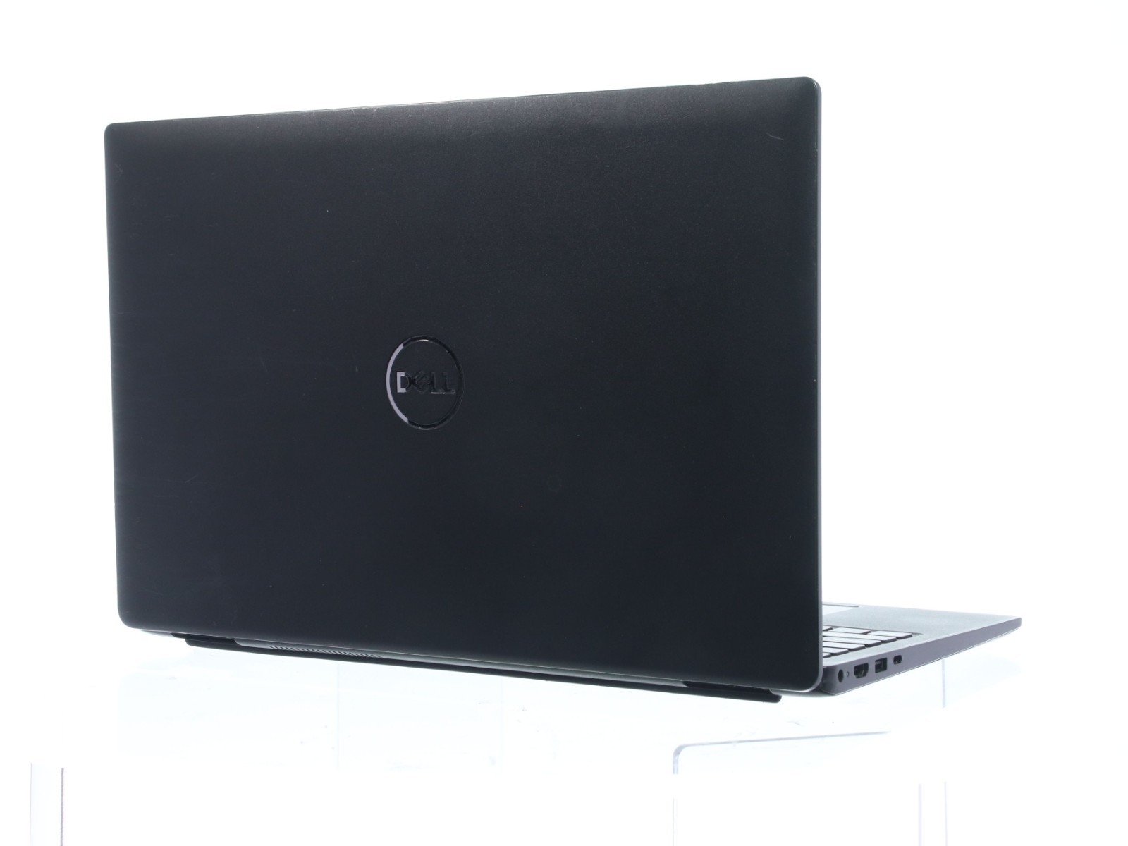 Dell Latitude 3520 Core i5-1135G7 8GB RAM 256GB NVMe W11P W/ 65W AC Adapter