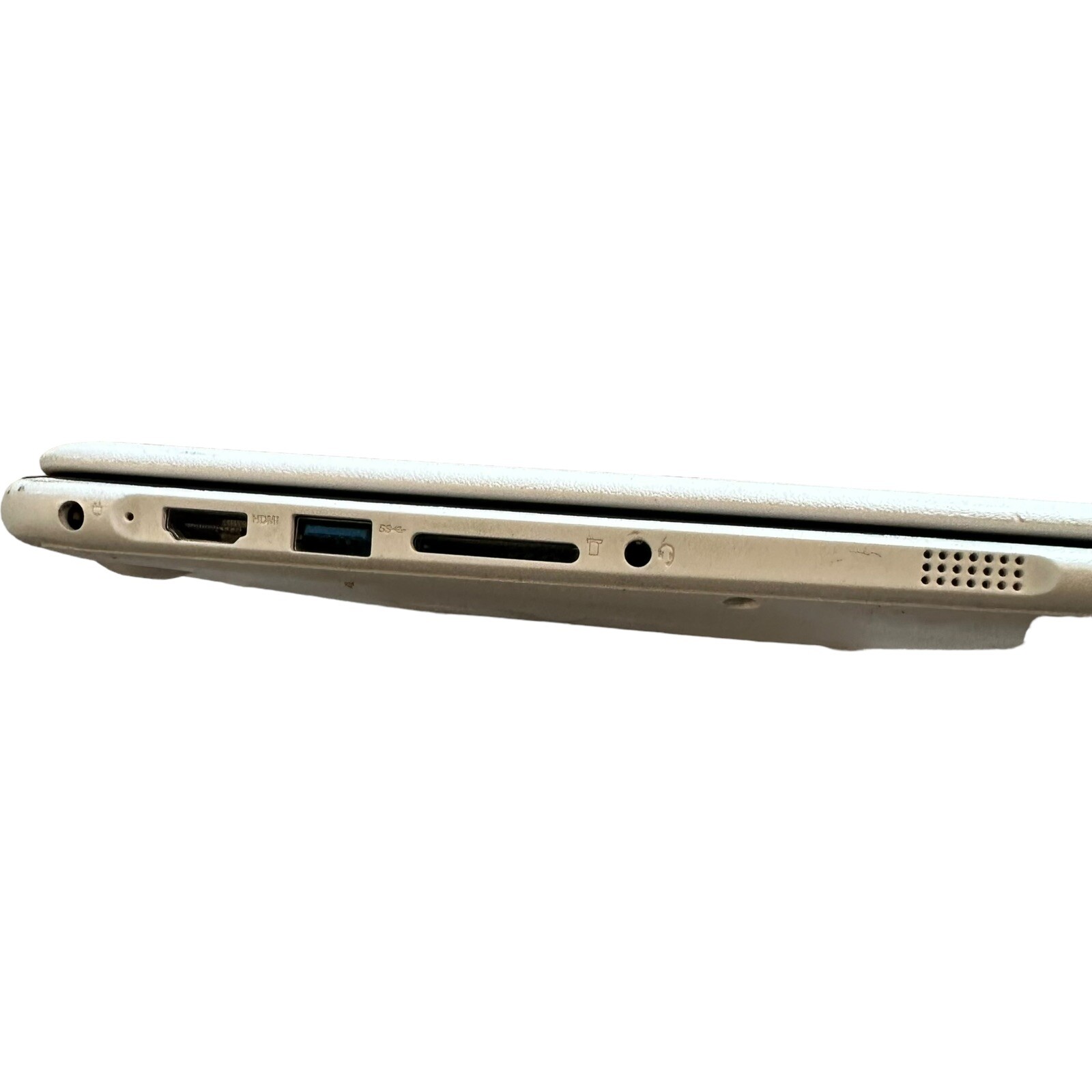 CTL Chromebook NL6D Intel Celeron 1.6GHz 32GB SSD 4GB RAMz “ TOUCHSCREEN”