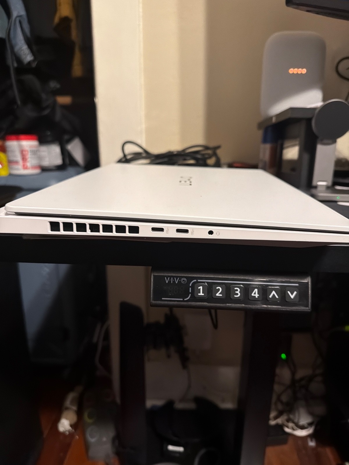 White hp omen max 16 RTX 5060 16gb of ram 240hz display