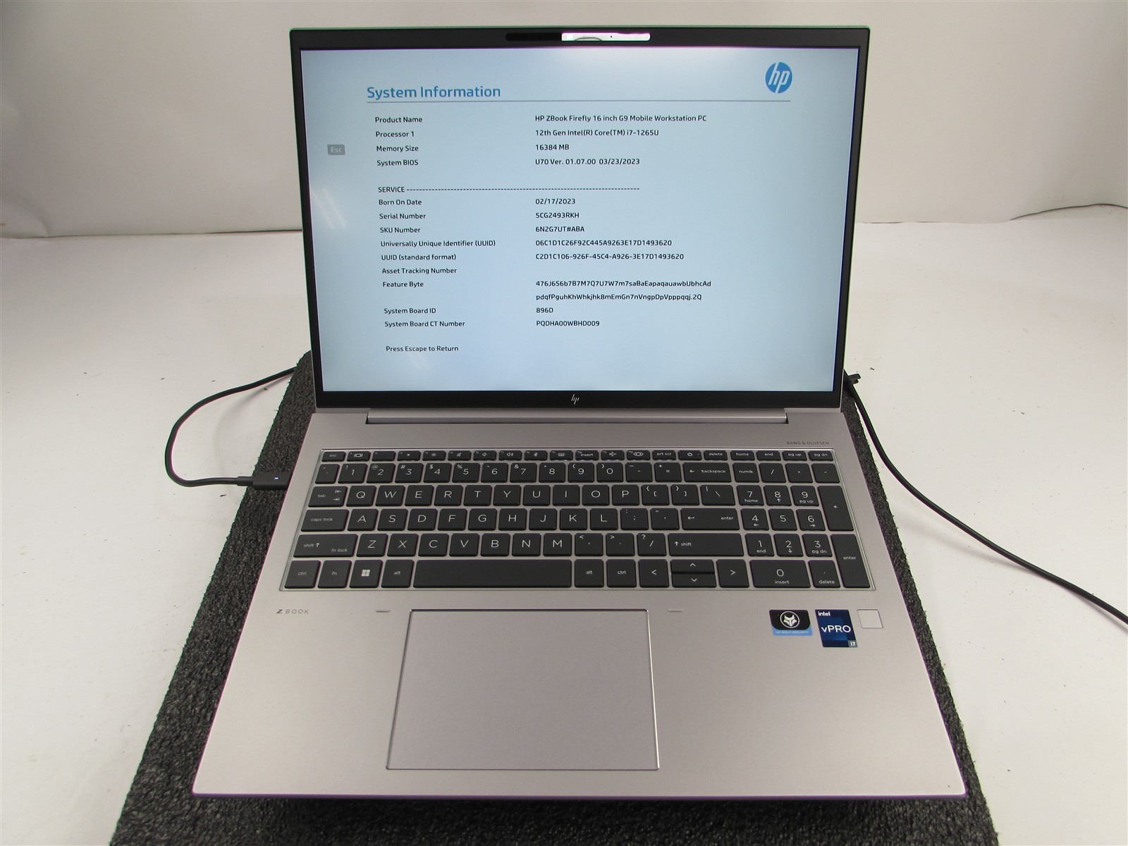 HP ZBOOK FIREFLY 16 (G9) 1920X1080 FHD I7-1265U 512GB SSD 16GB RAM NO O.S