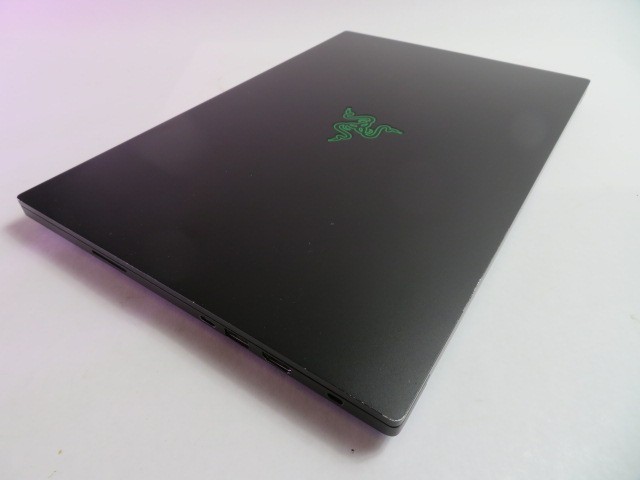 RAZER BLADE 15 RZ09-0421PEC3 (2022) i7-12800H 32GB 1TB NVMe RTX 3080Ti WIN 11