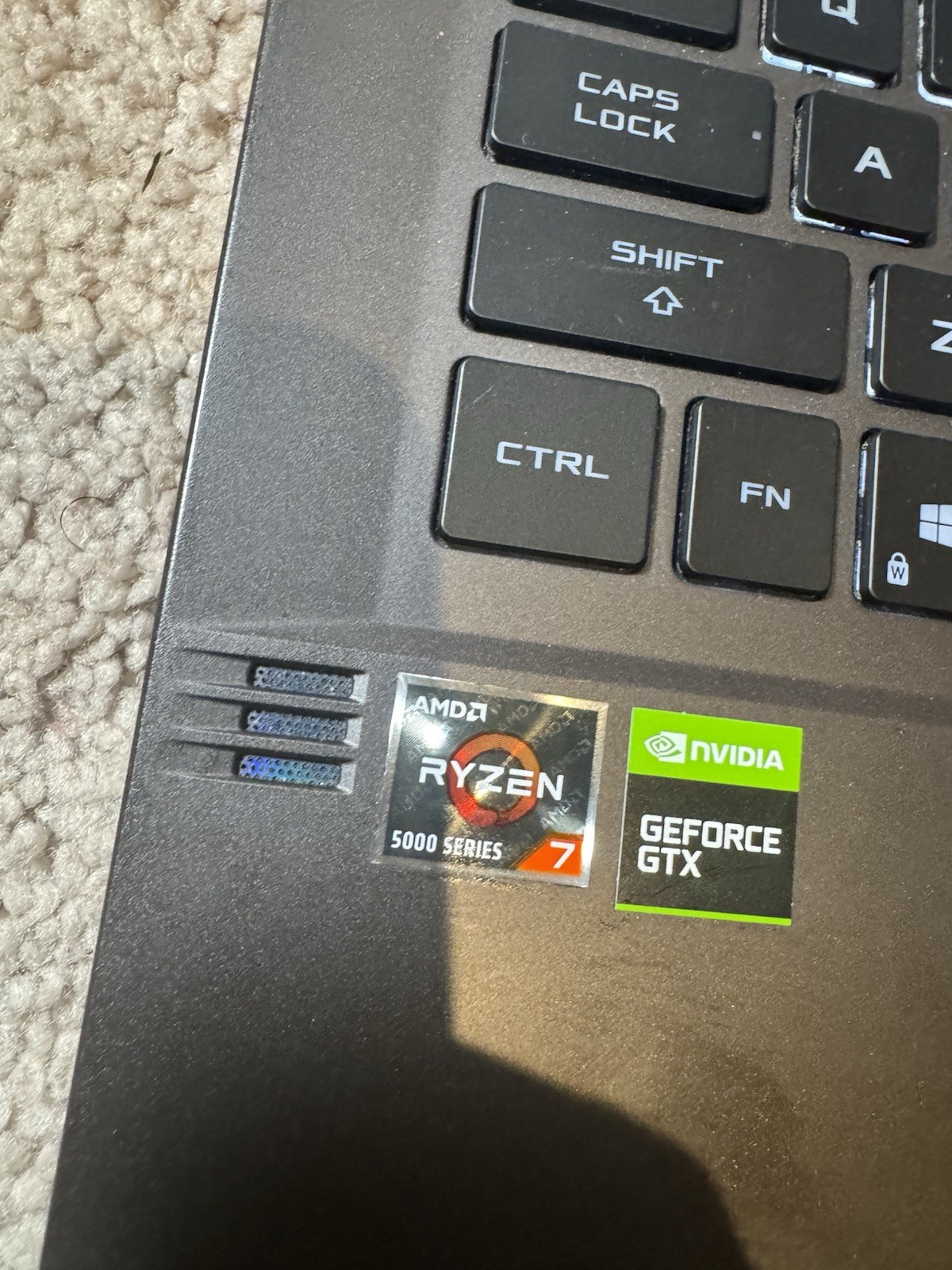 ASUS ROG Zephyrus G14 14″ AMD Ryzen 7 4000 NVIDIA GTX 1650 16GB Ram 512GB SSD