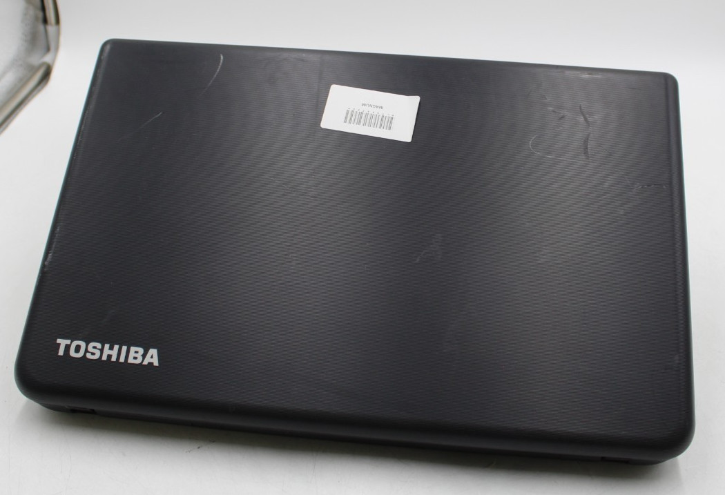 Toshiba Satellite C55Dt-A 15.6in 750 GB HD 4 GB RAM AMD A6-5200 No OS