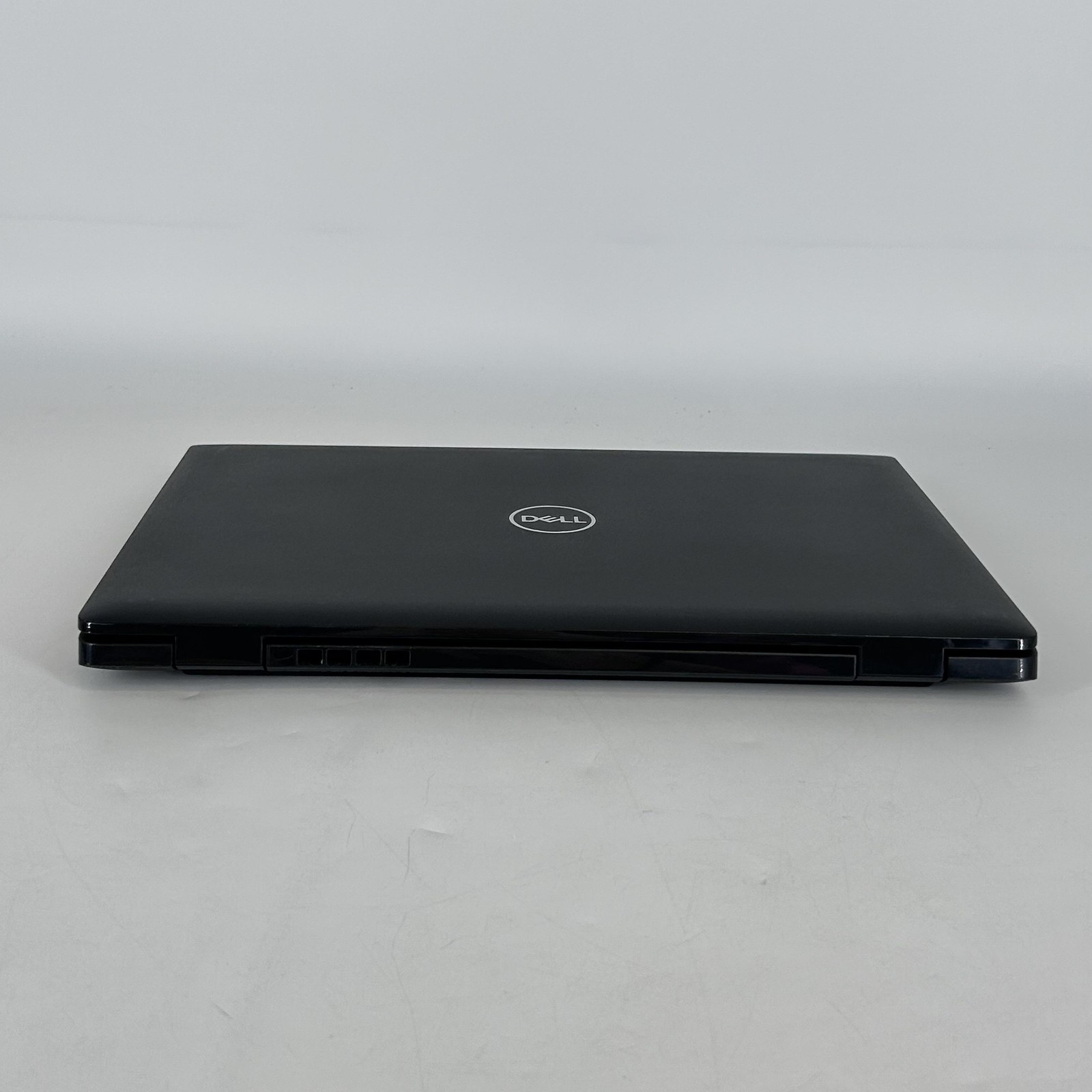 Dell Latitude 3420 14 Gray FHD i7-1165G7 2.80GHz 16GB 512GB SSD Good