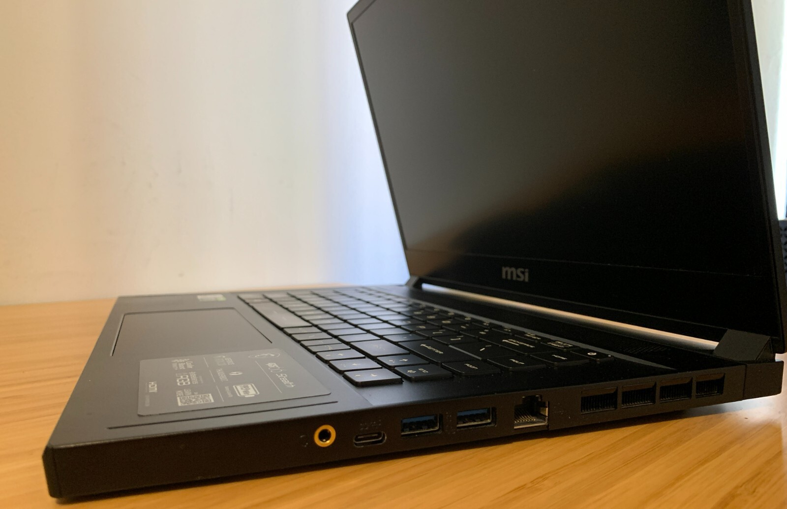 MSI GS Series GS66 Stealth 10UE-498 15.6″