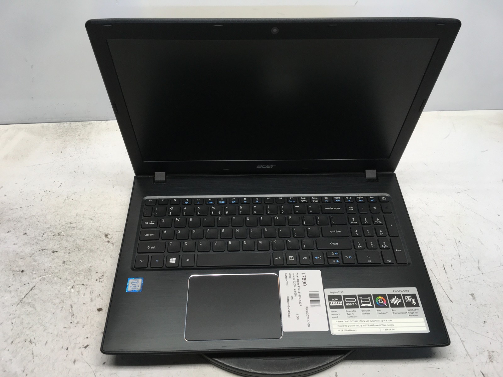Acer Aspire E15 E5-575-53C7 Intel i5-7200U 2.5GHz 4 GB NO HDD