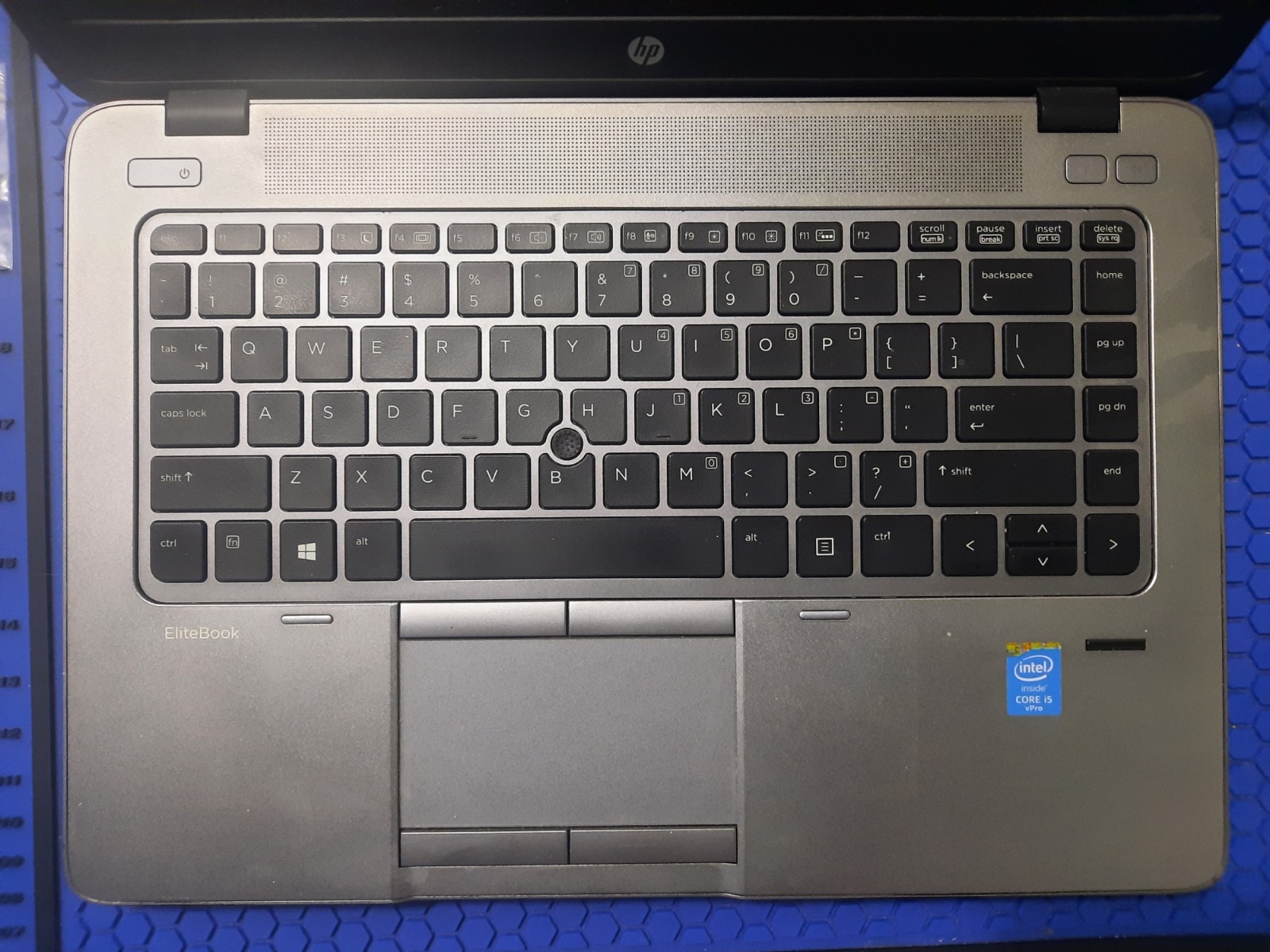 HP Elitebook 840 G2 i5 5300u 2.3GHz 16GB Ram No HD No OS Docking Station