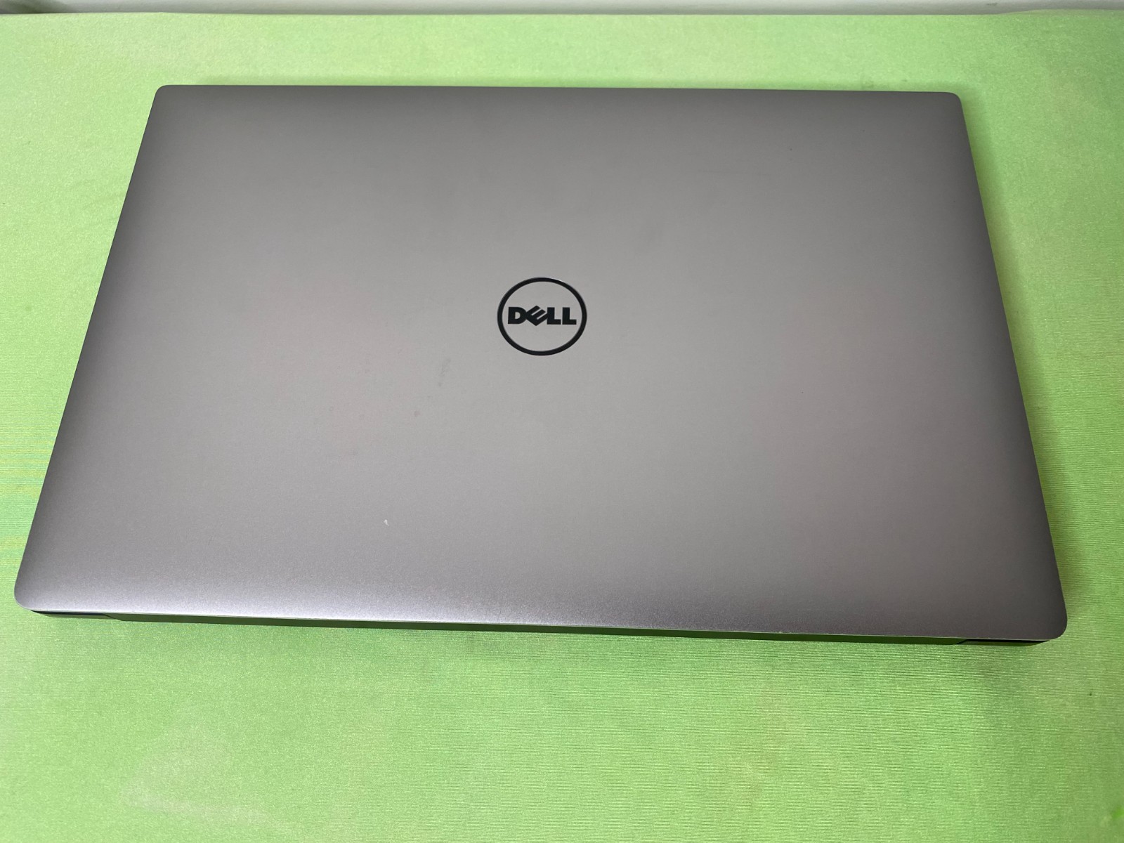 Dell Precision 5520 15.6″ Xeon 4K E3-1505M v5 16GB, 500GB SSD, M1200, Win 11 Pro