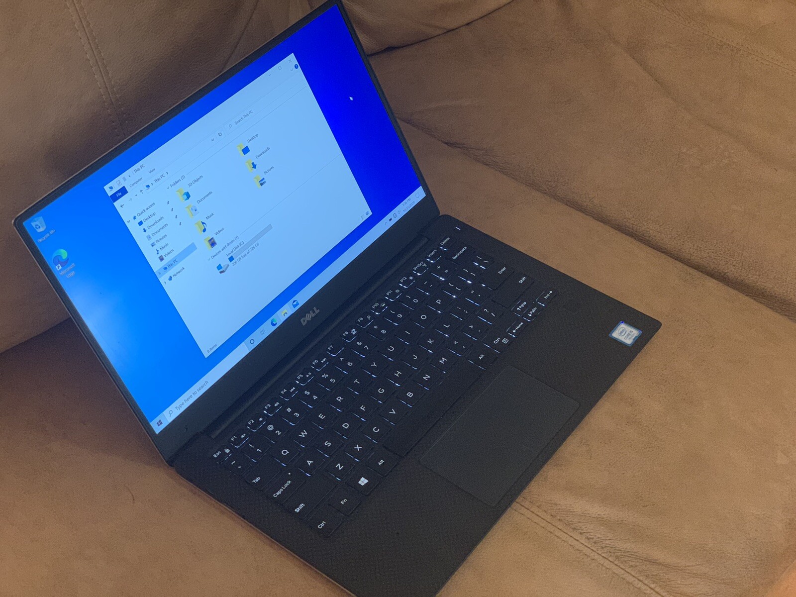 Dell XPS 13-9360 13.3in. (256GB SSD, Intel Core i5 7th Gen,@2.5GHz✔️Finger ID