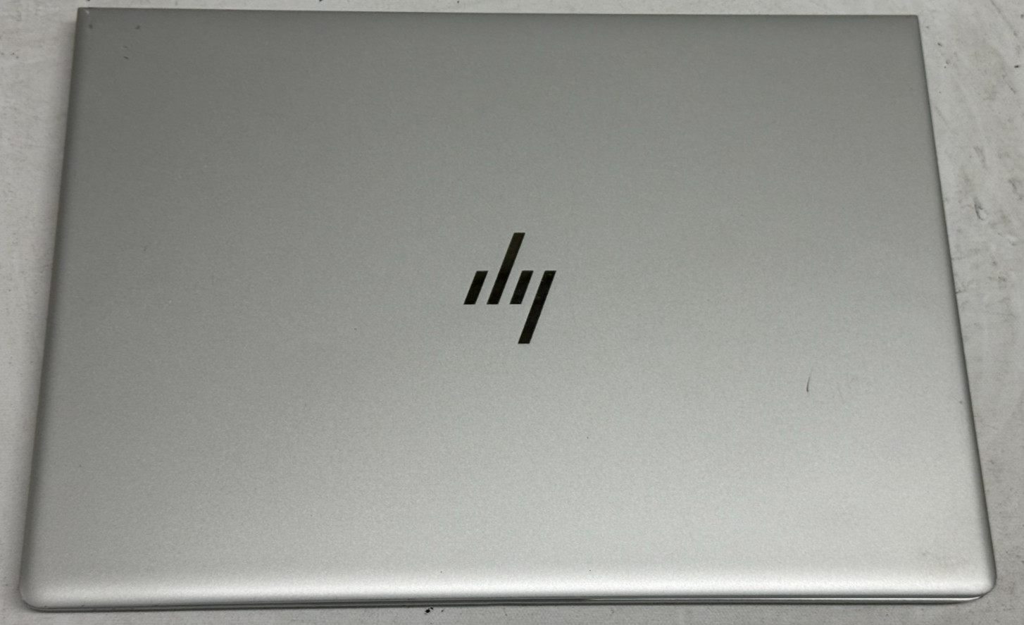 HP EliteBook 840 G5 14″ (i5-8350u – 8GB RAM – 256GB SSD – Win11Home)