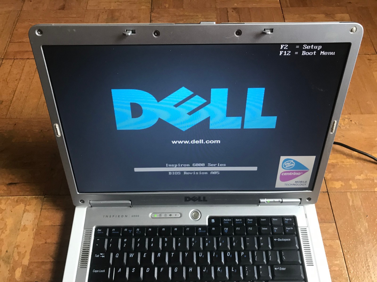Dell Inspiron 6000 Intel Pentium 1.50GHz 2 Gig Ram 20GB HDD (No Charger ) AS IS