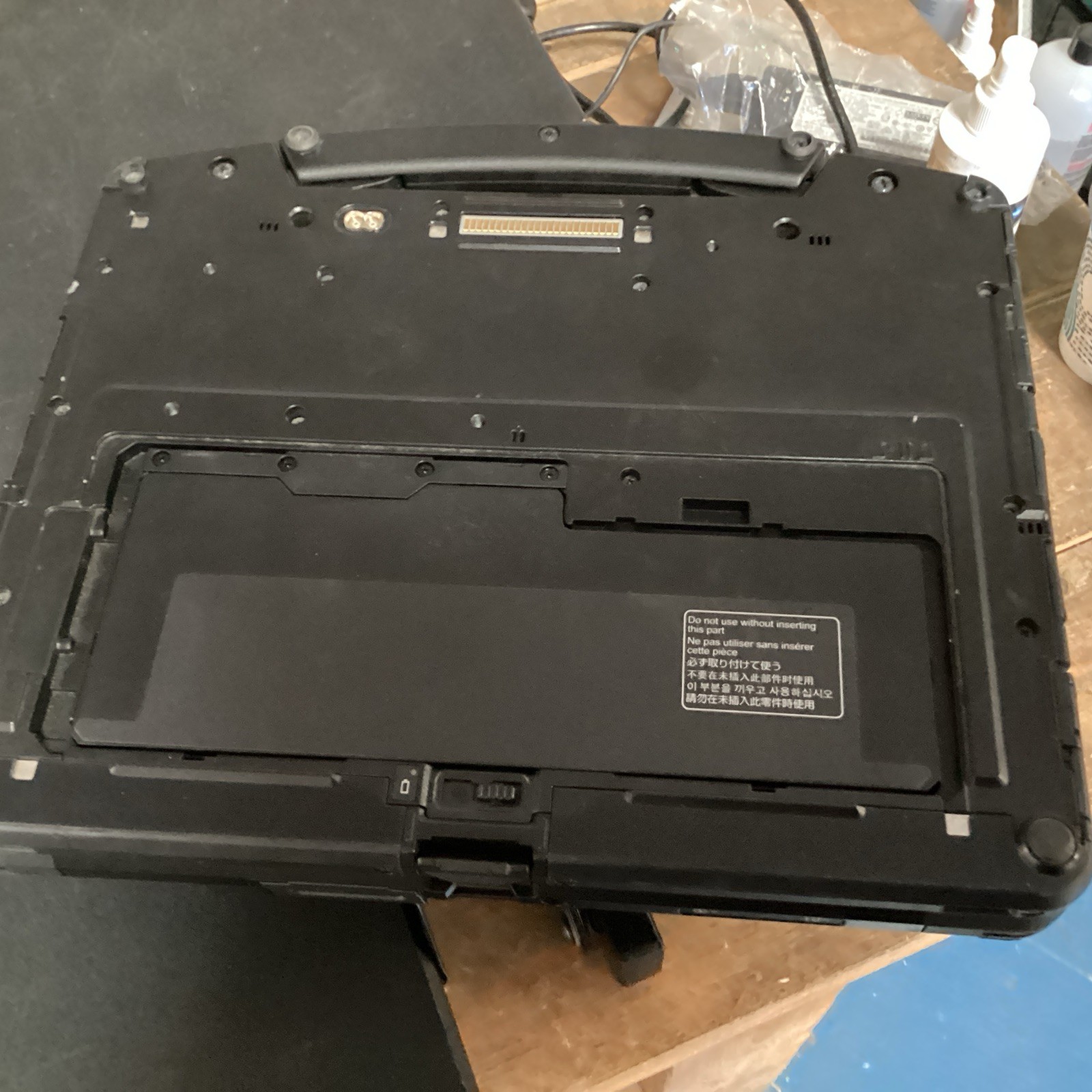 Panasonic ToughBook CF-20 | i5-7Y57 1.20GHz | 8GB Ram | 256GB | No OS/CHARGER