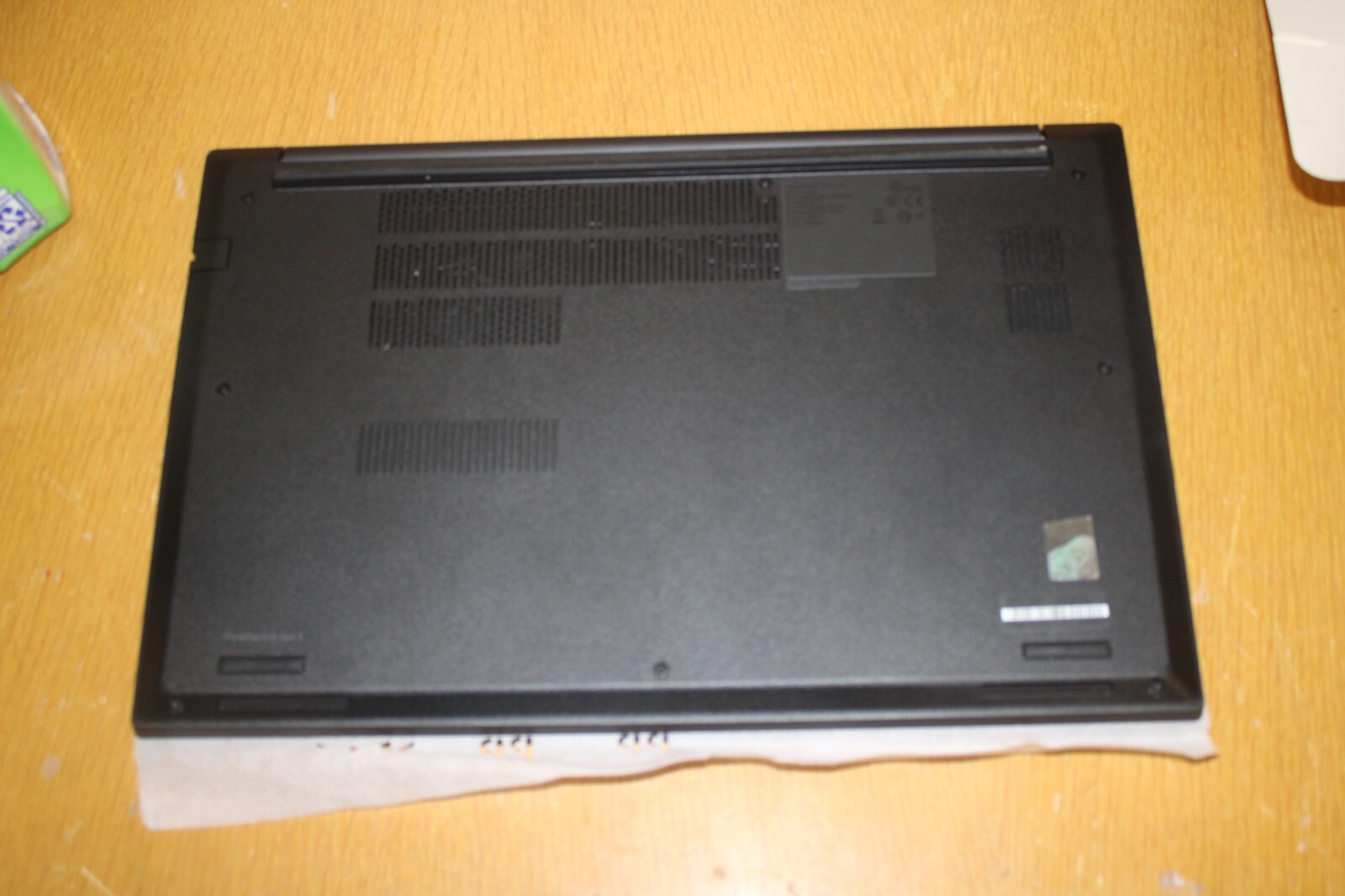LENOVO 82C7 THINKPAD 256GB/8GB/2.4GHZ 15.6″ RYZEN FREE SHIPPING