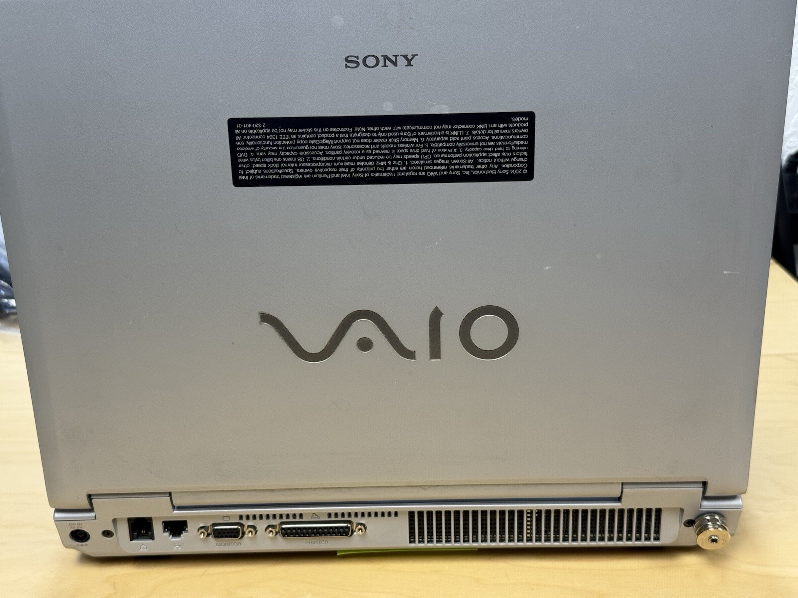 Sony Vaio Notebook Laptop PCG-9S1L PCG-K33 Boots To Bios *No HDD* Read