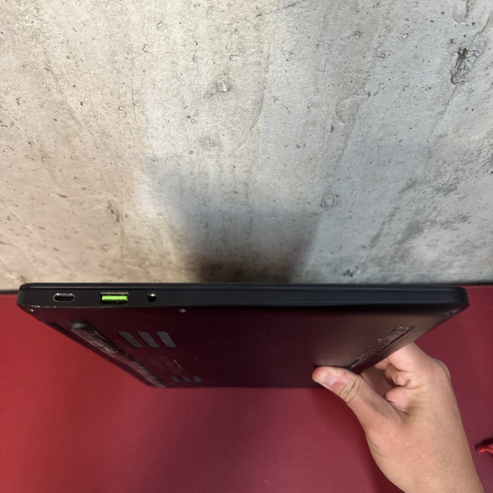 Razer Blade Stealth 12.5” RZ09-01962E11 Laptop For Parts/Repair Untested