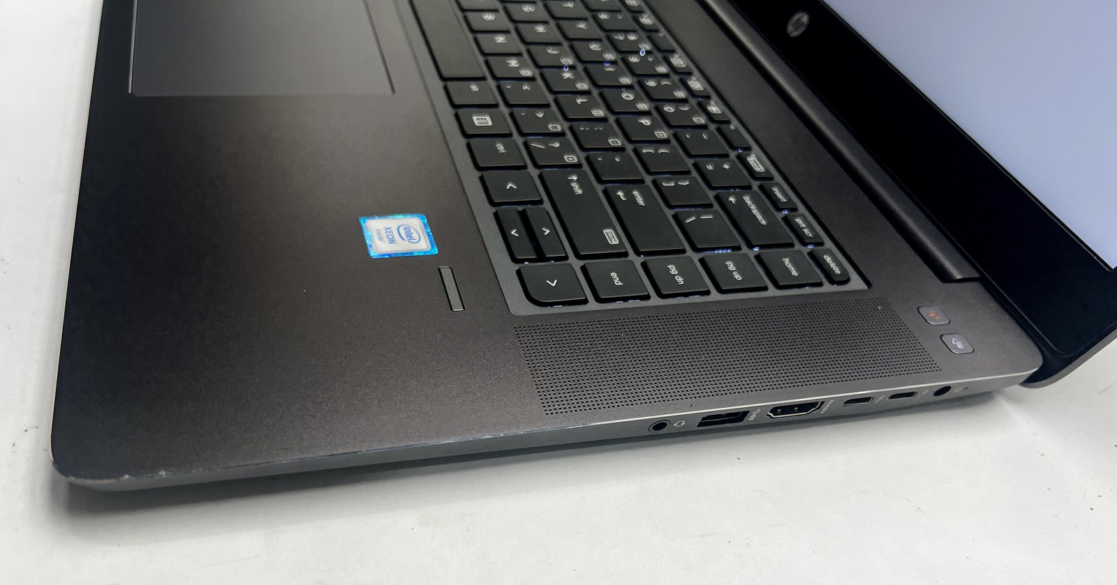 HP ZBook Studio G3, intel Xeon, 16GB, 512GB, Windows 11 Pro, Quadro M1000M