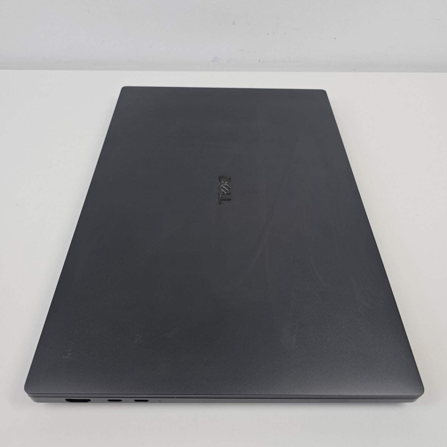 Dell Pro Max 16 Premium MA16250 16″ Core Ultra 7 265H 2.2GHz 32GB RAM 1TB SSD