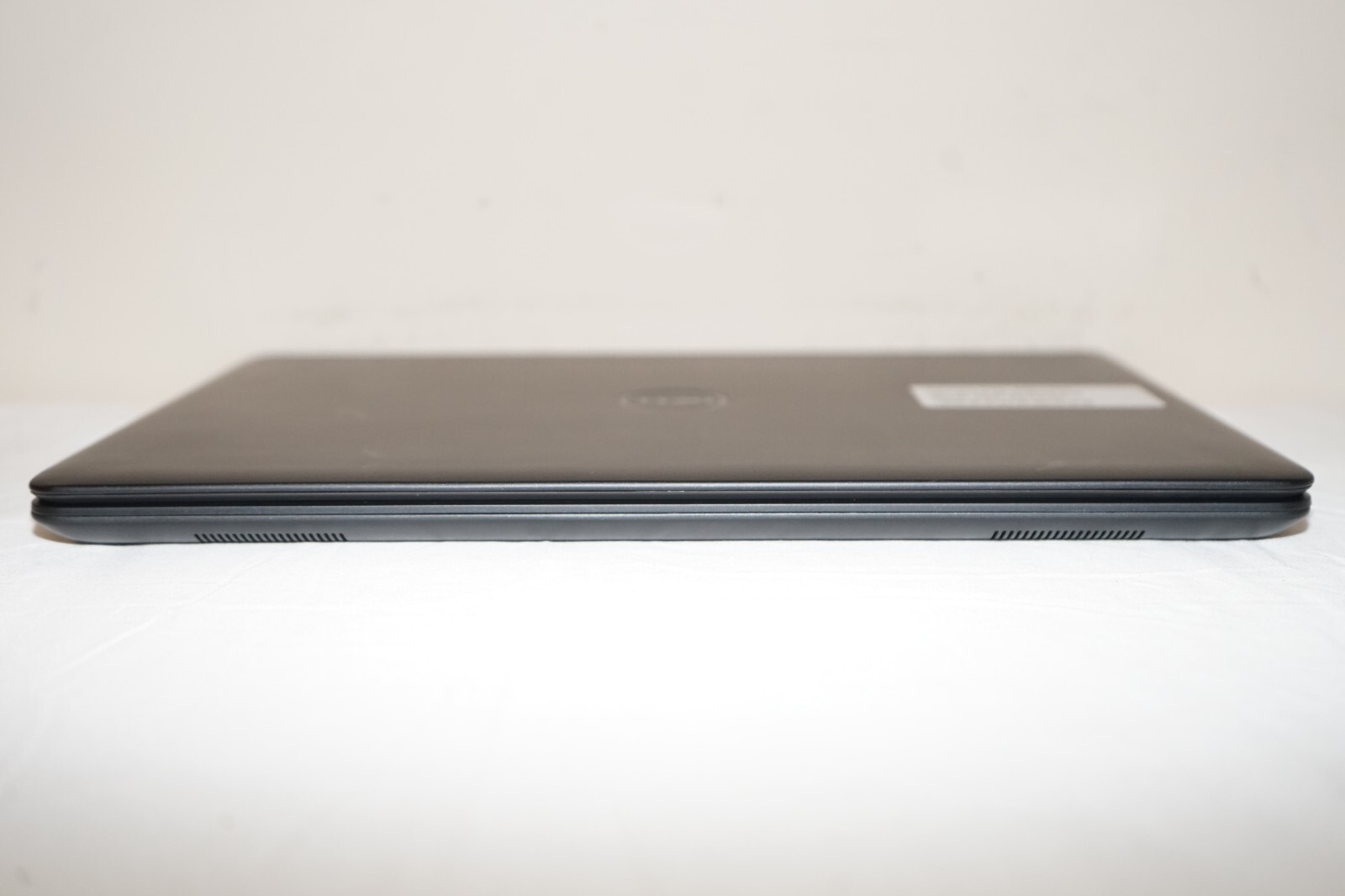 ^ Dell Latitude E7450 14″ Intel i7-5600U @ 2.60GHz 4GB Ram No HD #C1665