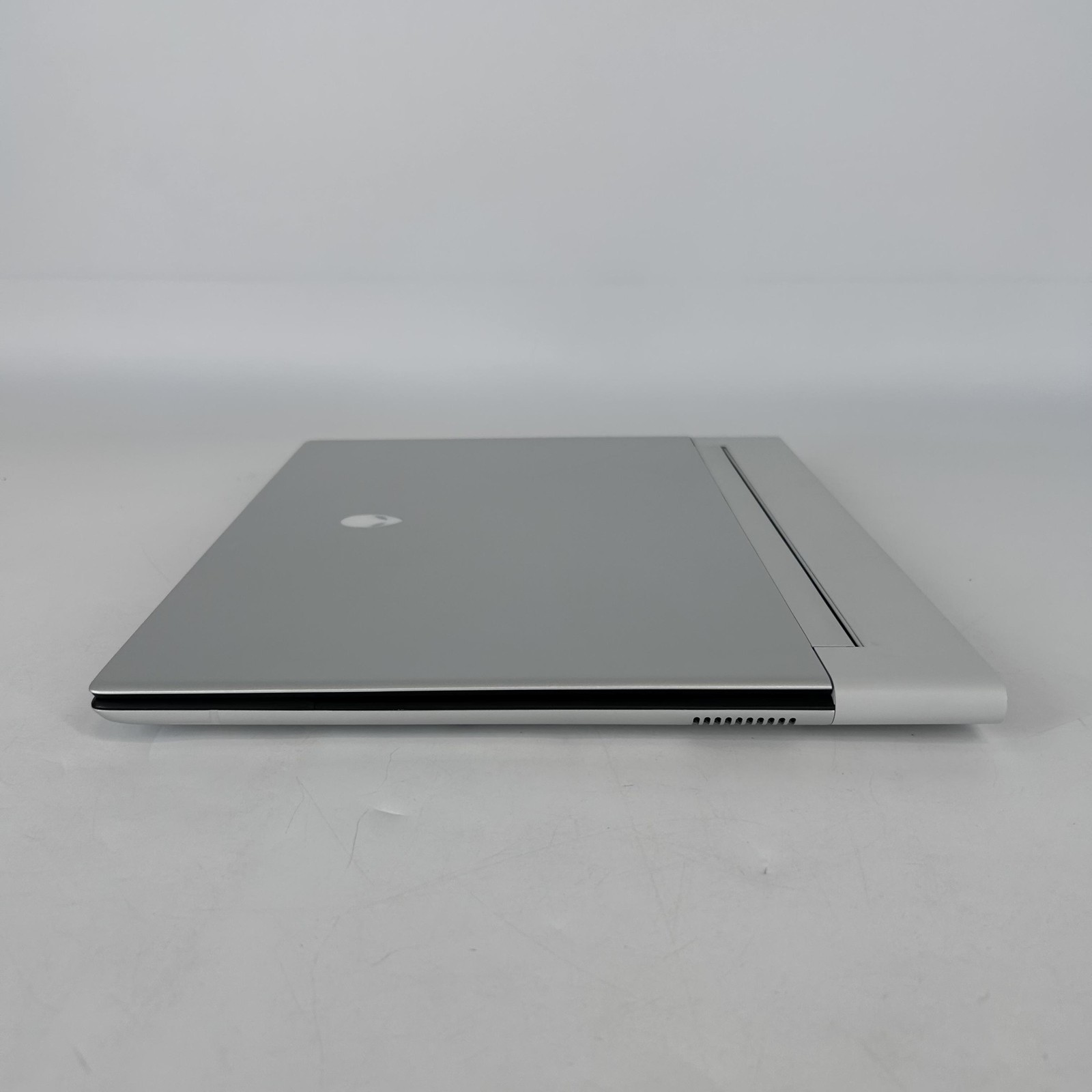 Dell Alienware X14 R2 165Hz QHD+ 2.4 GHz i7-13620H 32GB 1TB SSD RTX 4060