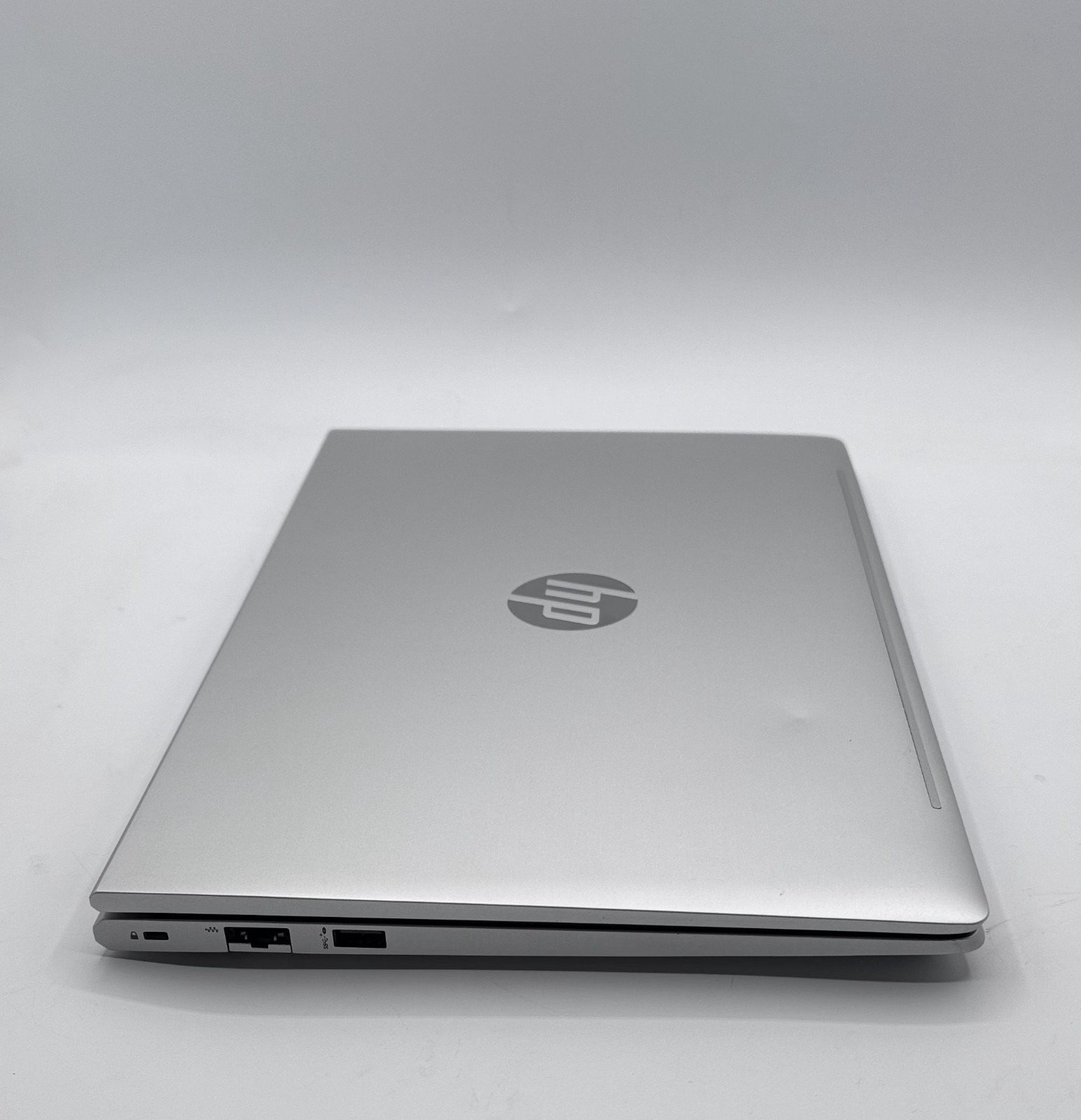 HP ProBook 440 G8 – 4J207UT#ABA – i5-1135G7 | 8GB RAM | 256GB NVMe | Win 11 Pro