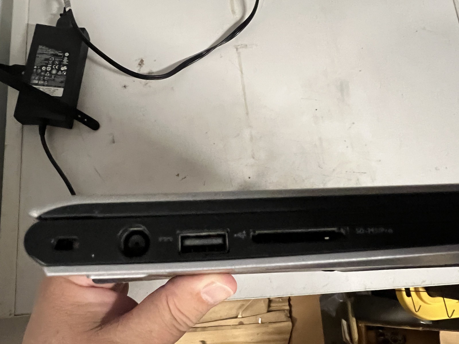 Dell Inspiron 5548 Core i7-5500U, 8GB RAM, 1TB HDD, Win10