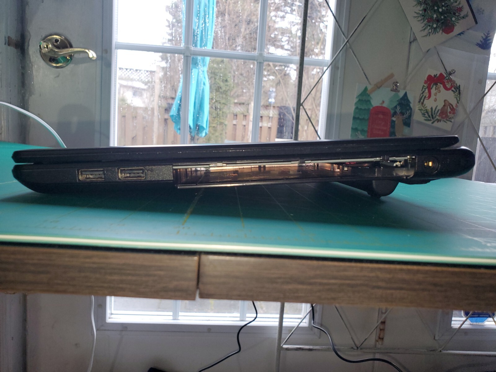 Laptop Acer Aspire E5-521, AMD A8-6420 Quad Core, 8GB RAM, 240GB SSD