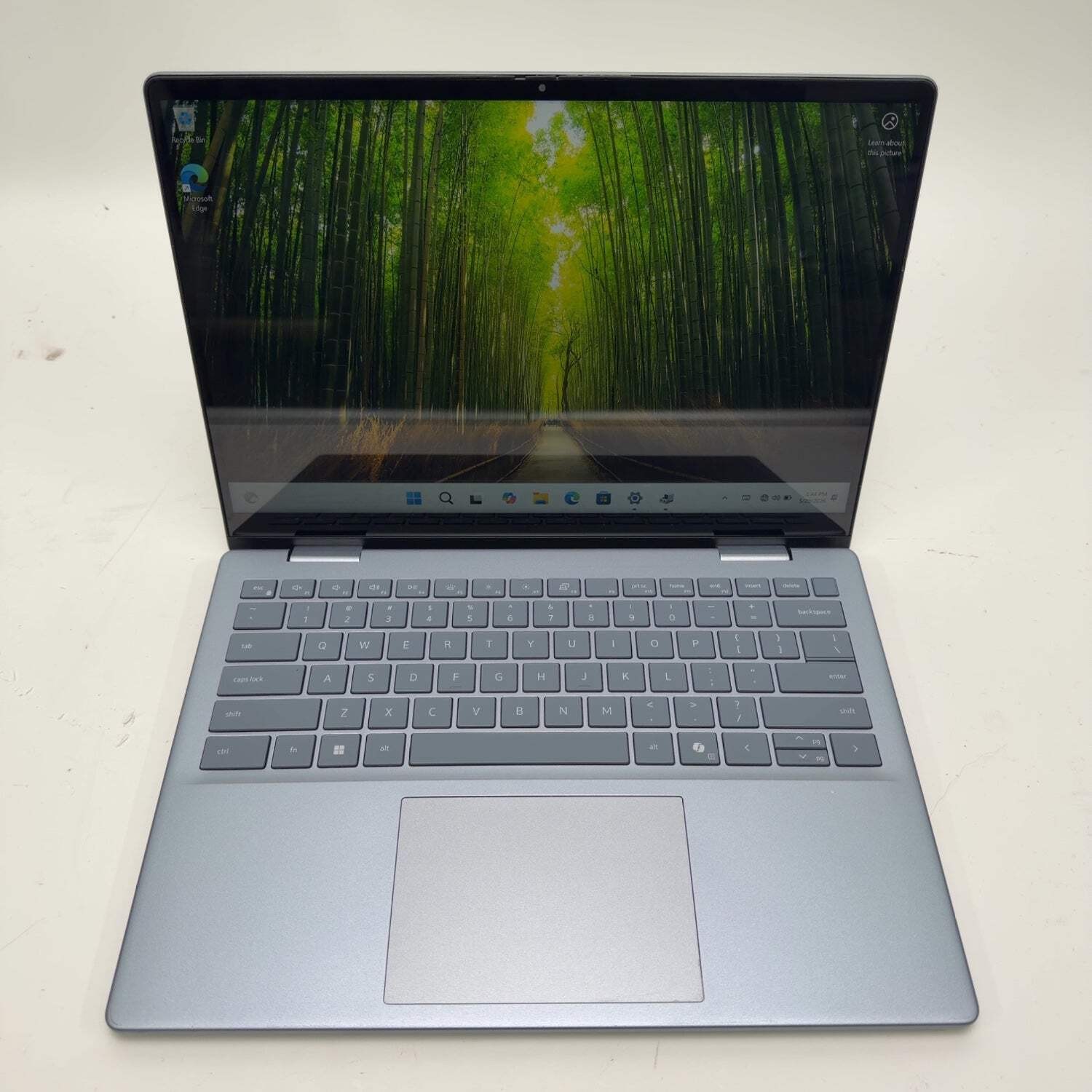 Dell 14 P186G 14″ Core 7 150U 1.8GHz 16GB RAM 1TB SSD