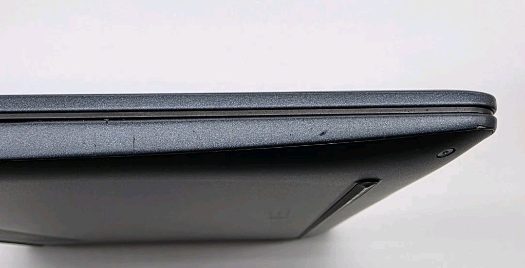 HP Elite Dragonfly Chromebook 13.5″ QHD Touch I7-1265U 32GB 512GB WIFI CHROME