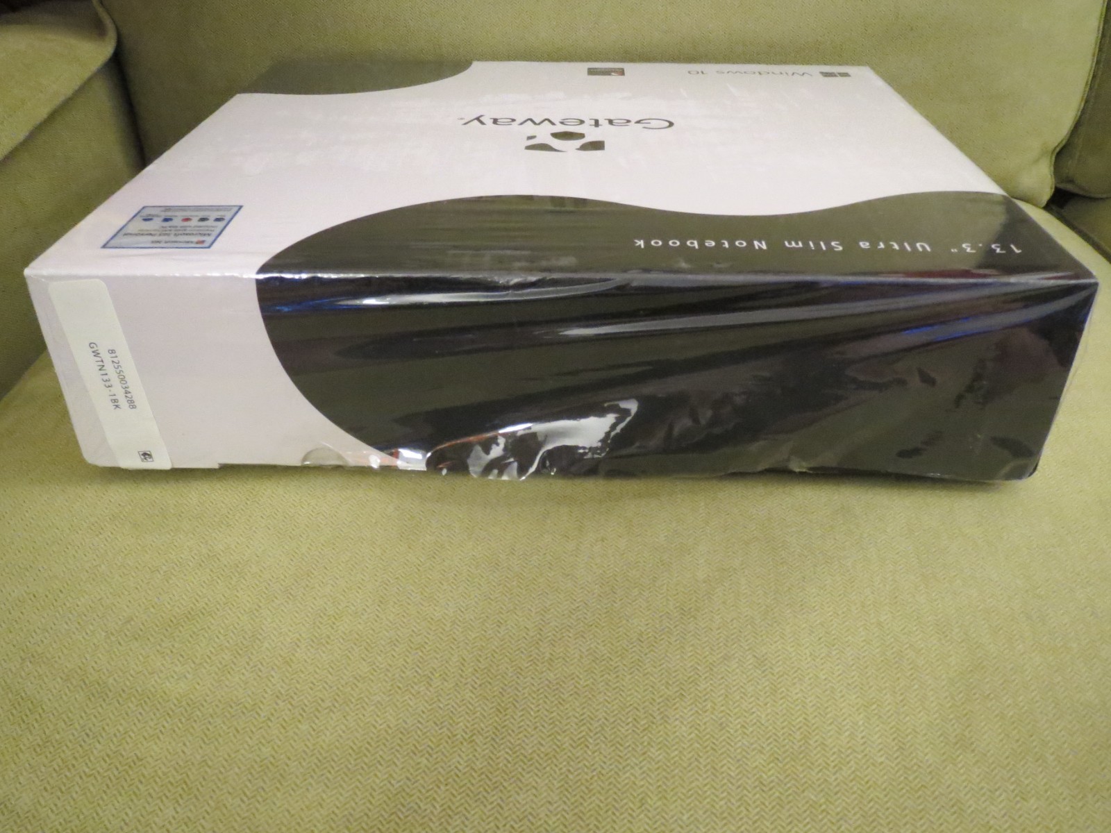 Gateway (Cow Theme) 13.3 inch Ultra Slim Notebook GWTN133-1BK, EMPTY BOX ONLY