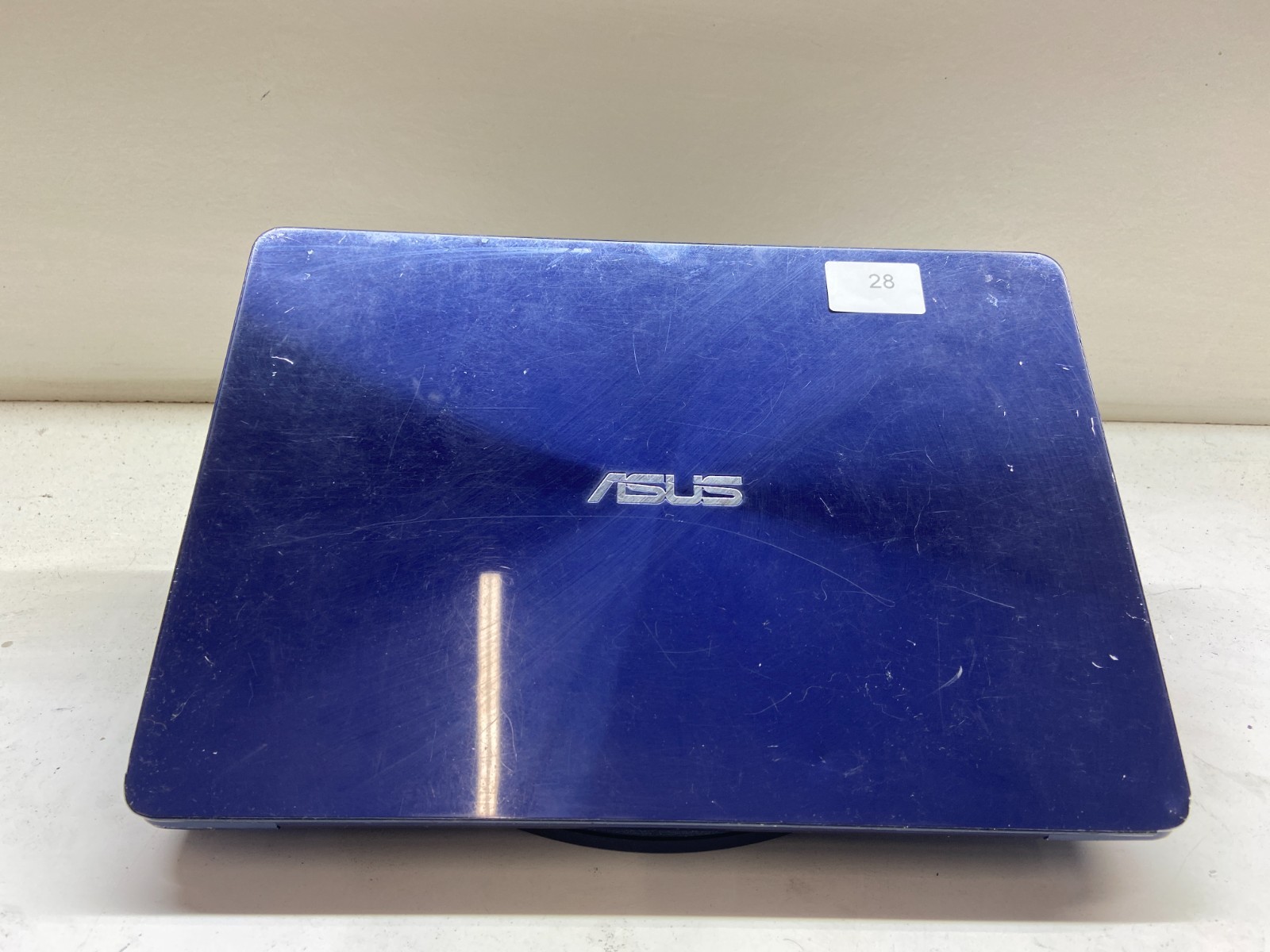 Asus Zenbook UX430U Intel Core i7-7500u 2.7GHz 8GB NO HDD