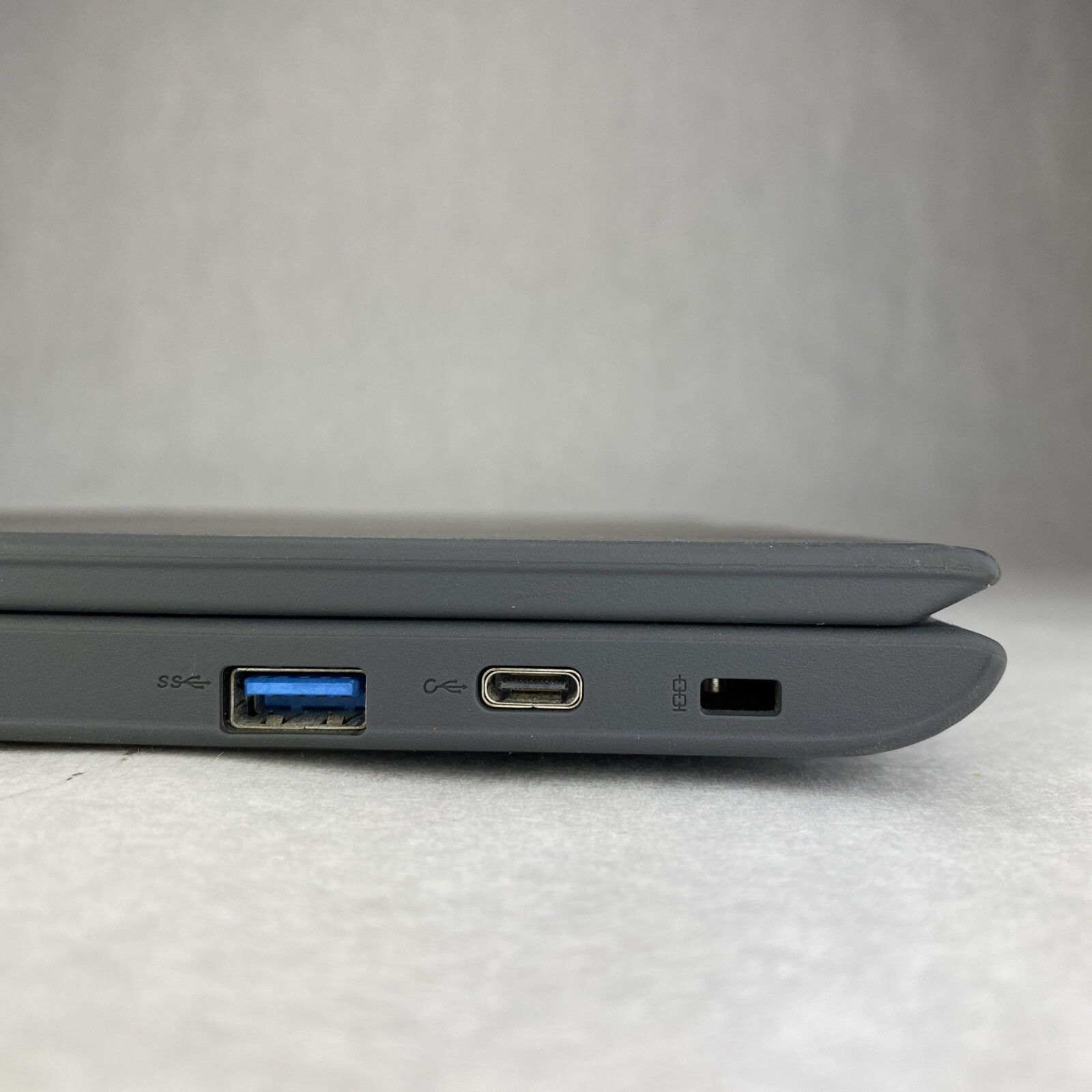 Lenovo 100e Chromebook 2nd Gen 82CD 11.6″ AMD A4-9120C 1.60GHz 4GB RAM 16GB READ