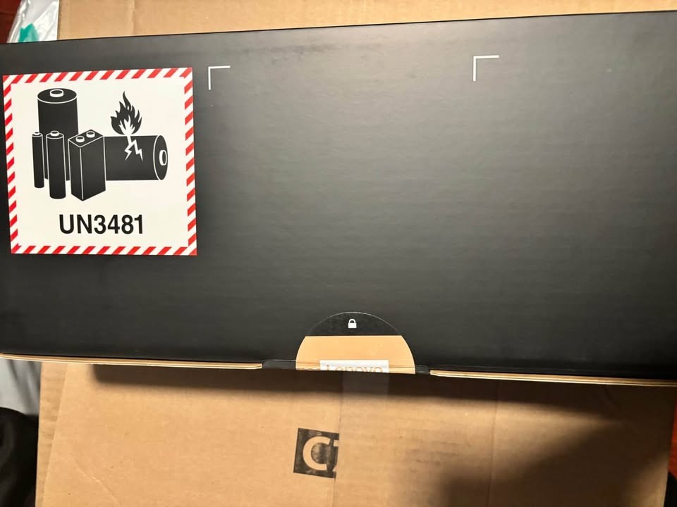 Lenovo Legion Go 2 Handheld Gaming PC Ryzen Z2 32GB RAM 1TB SSD 8.8″OLED 144Hz