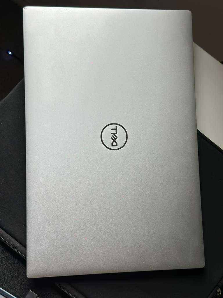 Dell XPS 15 9520 — i7-12700H, RTX 3050 Ti, 16GB RAM, 1TB+ SSD — New Battery