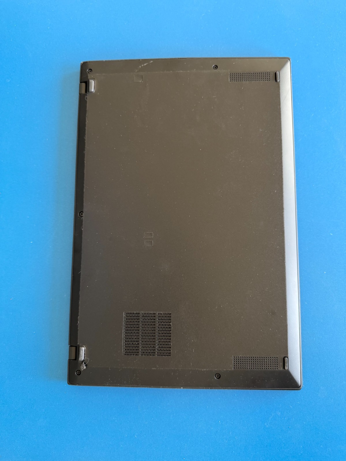 Lenovo ThinkPad X1 Carbon Gen 8 14 FHD TOUCH i7-10610U 16GB RAM 512GB SSD Win 11