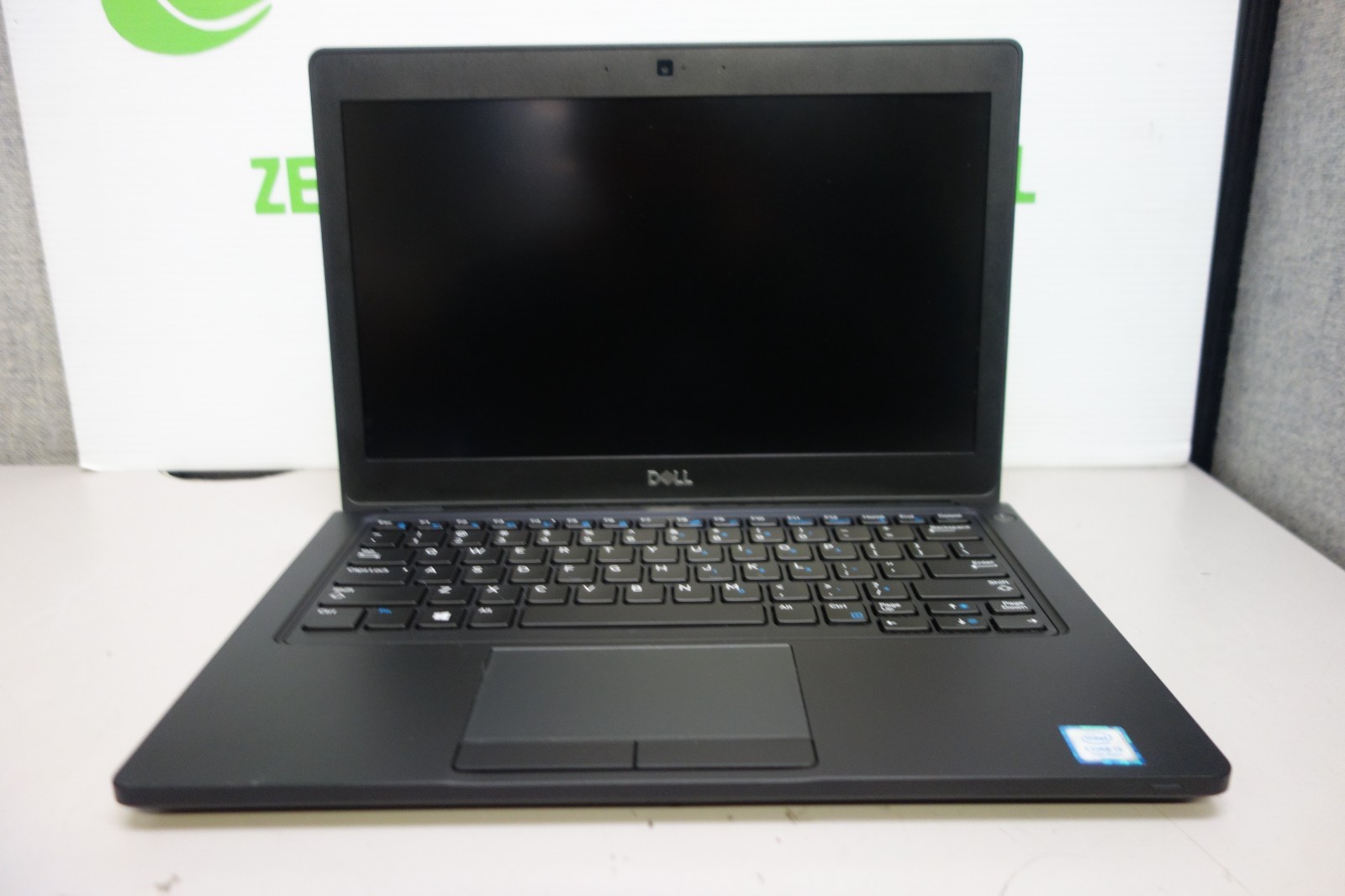 Dell Latitude 5290 12.3″ i3-7130U 2.7GHz 16GB Laptop [NO HDD/AC/OS]