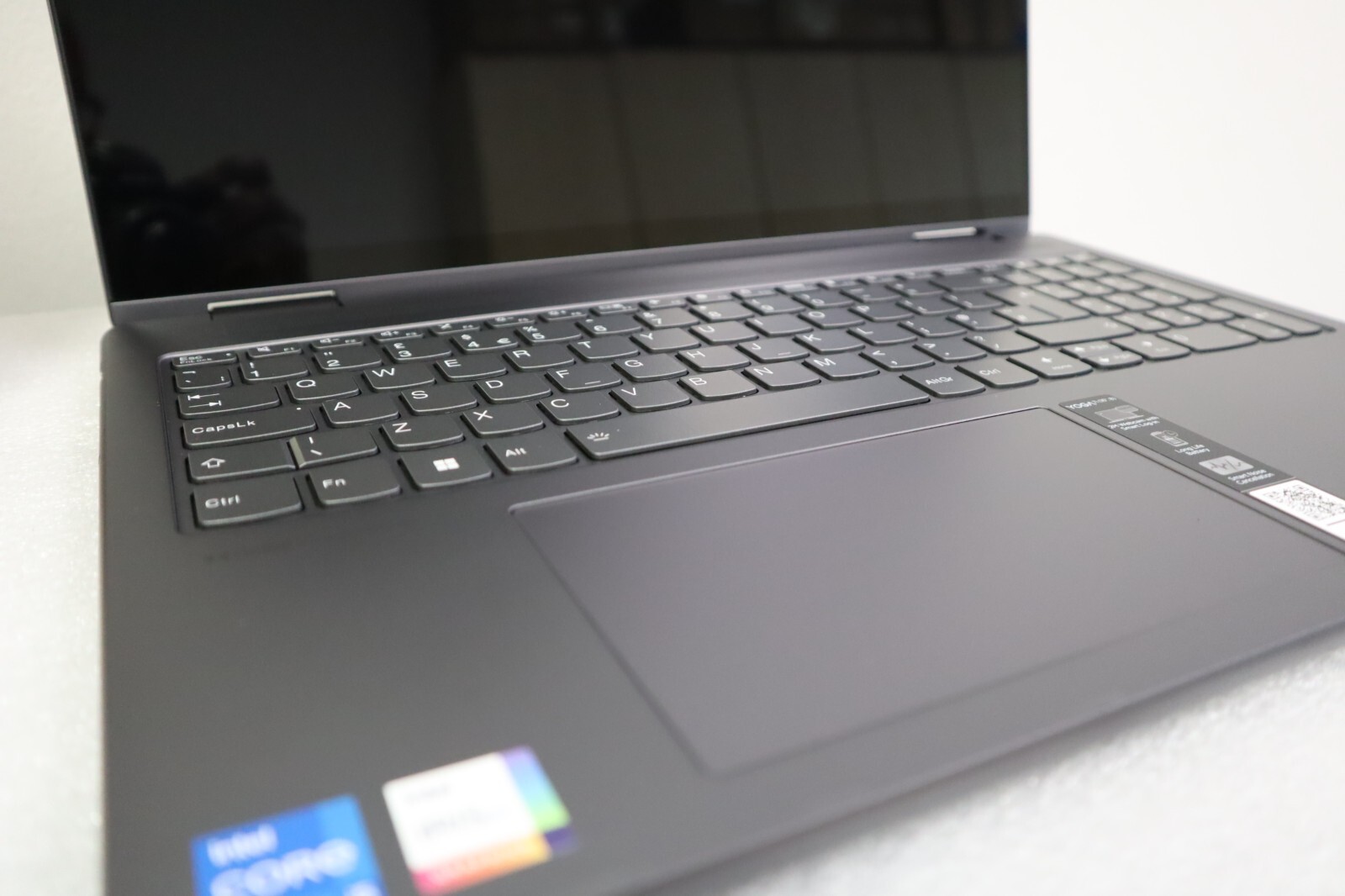 UK ENGLISH LENOVO YOGA-7 (G8) 16″ TOUCH PEN i5-1335U 16/512GB TAB GAR TYPE:16IRL8