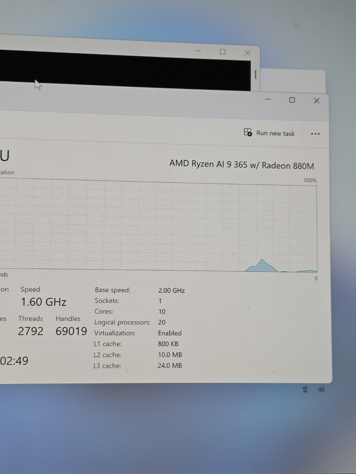Razer Blade 14 2.8K OLED 120 Hz Ryzen AI 9 365 32GB RAM 1TB SSD NVIDIA RTX 5070!