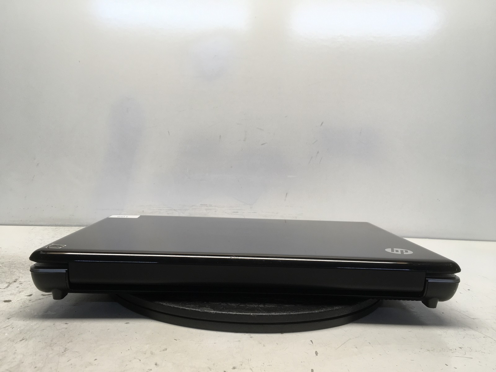 HP G61-429WM AMD Sempron M120 2100MHz 3 GB NO HDD No Batt