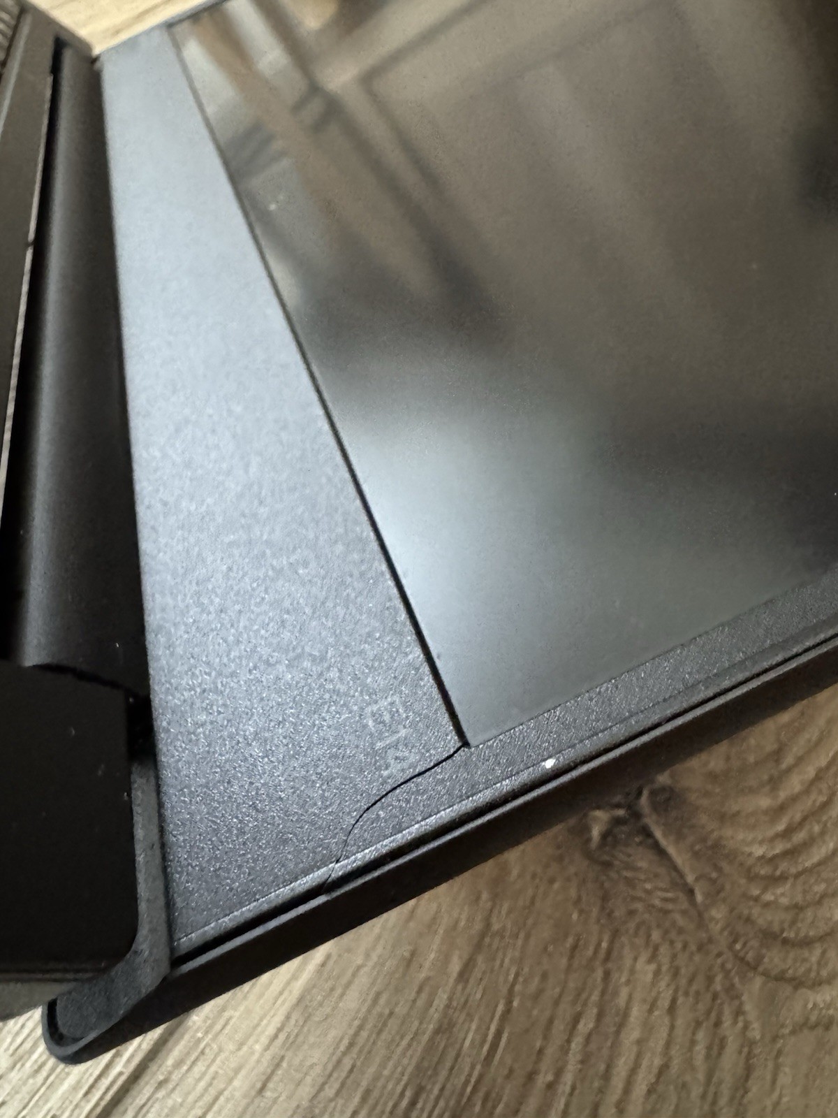 Lenovo ThinkPad E14 Gen 1 14″ FHD i5-10210U 8GB RAM 128GB SSD Win 11 Pro 64-bit