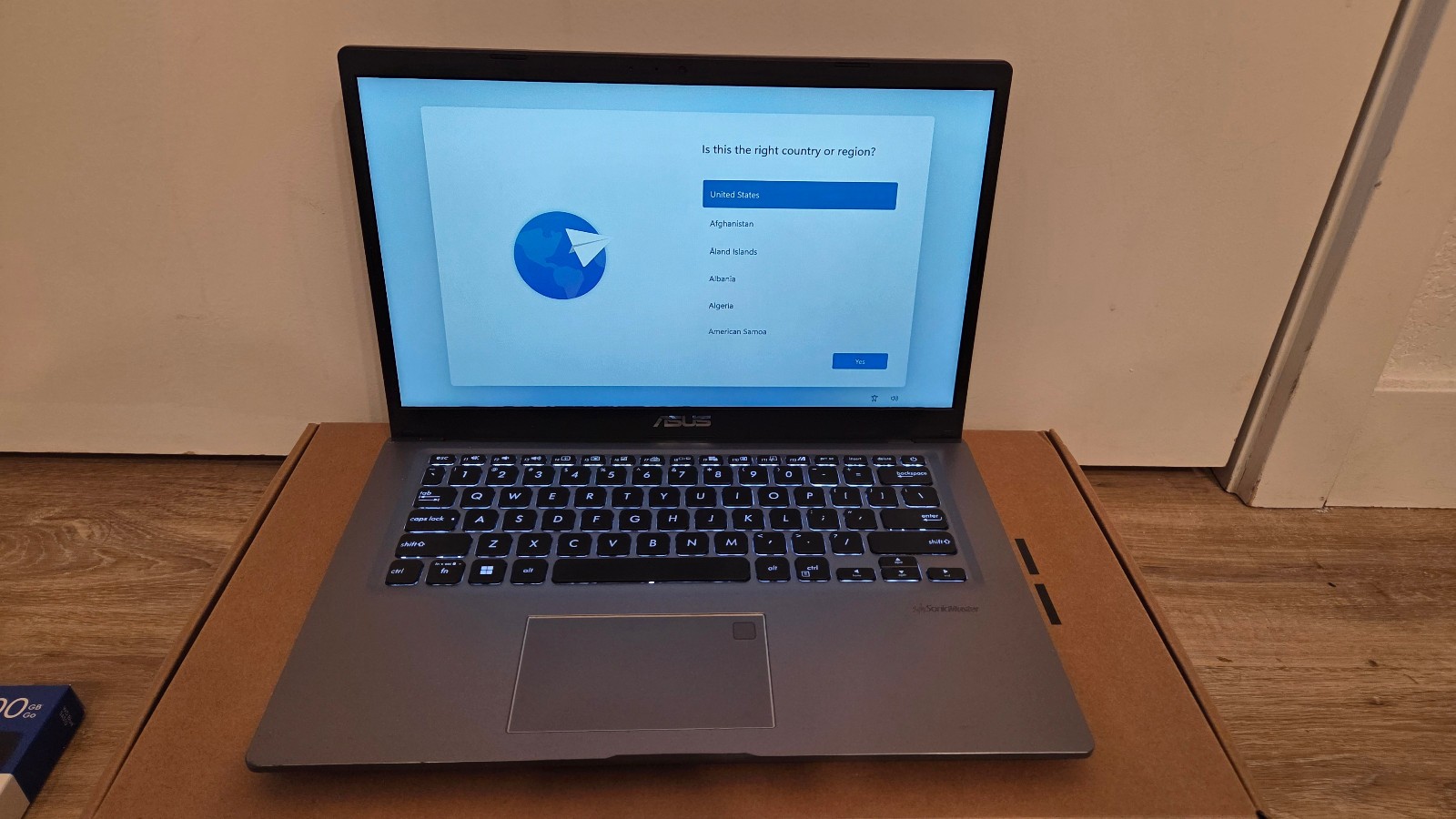 Asus 14″ Notebook Laptop, 16 GB RAM, 756 GB Total SSD, Intel Core i5 11th Gen i5