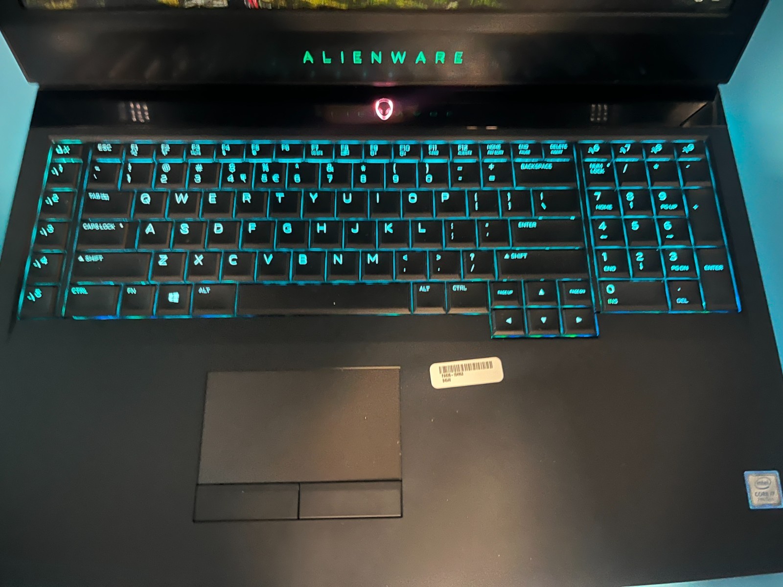 *Alienware 17 R4 NVIDIA GeForce GTX 1070 i7-7700HQ 2.80 16GB 1TB HDD NO CORD/OS*