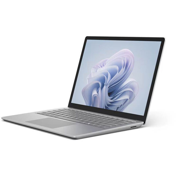 Microsoft Surface Laptop 13.5″ 2256 x 1504 Touch U5 16GB 256GB SSD