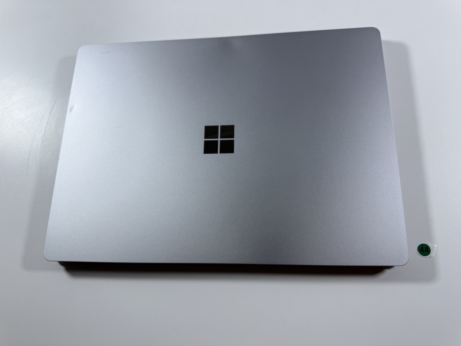 Microsoft Surface Laptop 5 13.5” 1950 Intel Core i7-1265U 16GB RAM 512GB READ”