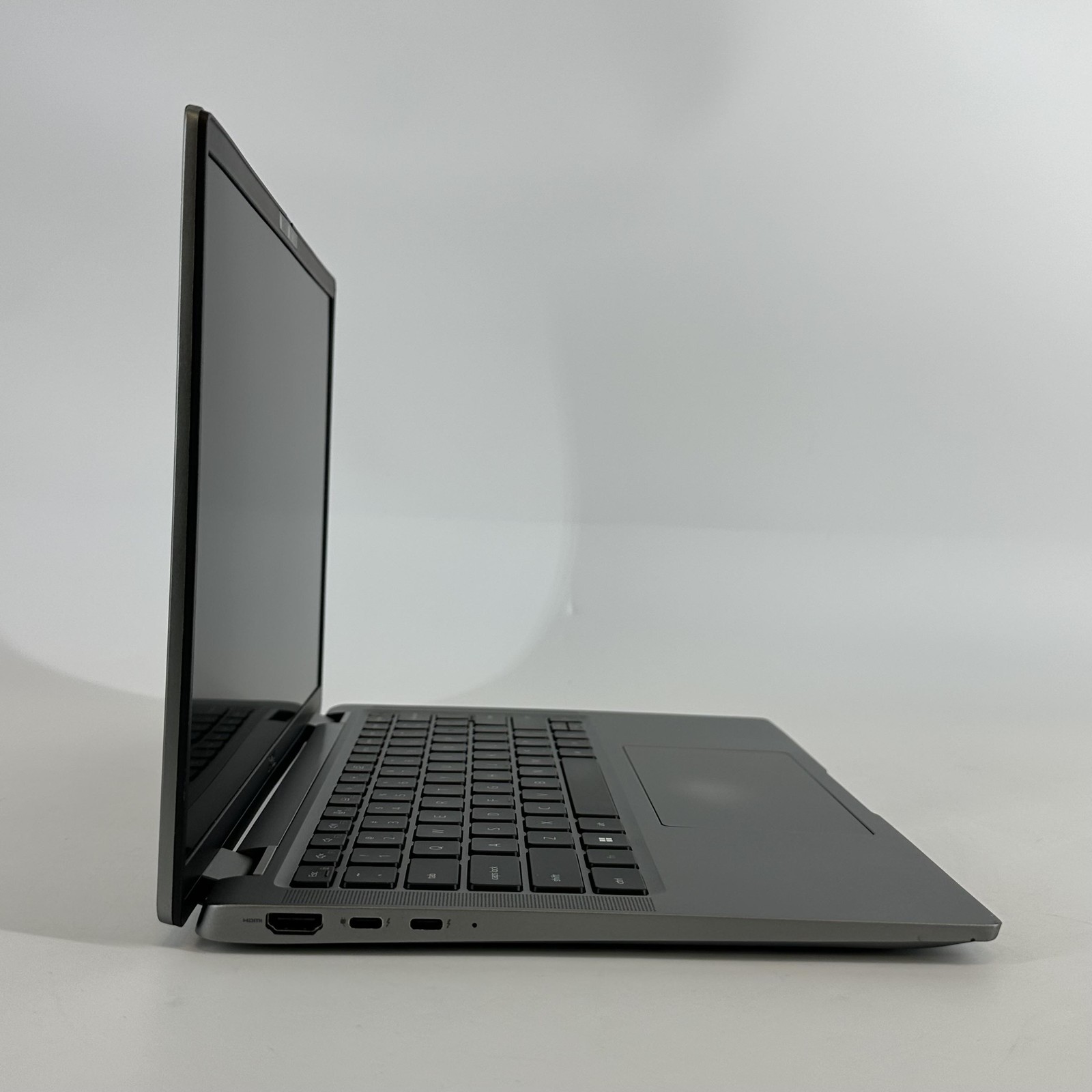 Dell Latitude 7440 14 Gray QHD+ TOUCH 1.9 GHz i7-1370P 32GB 256GB SSD Fair
