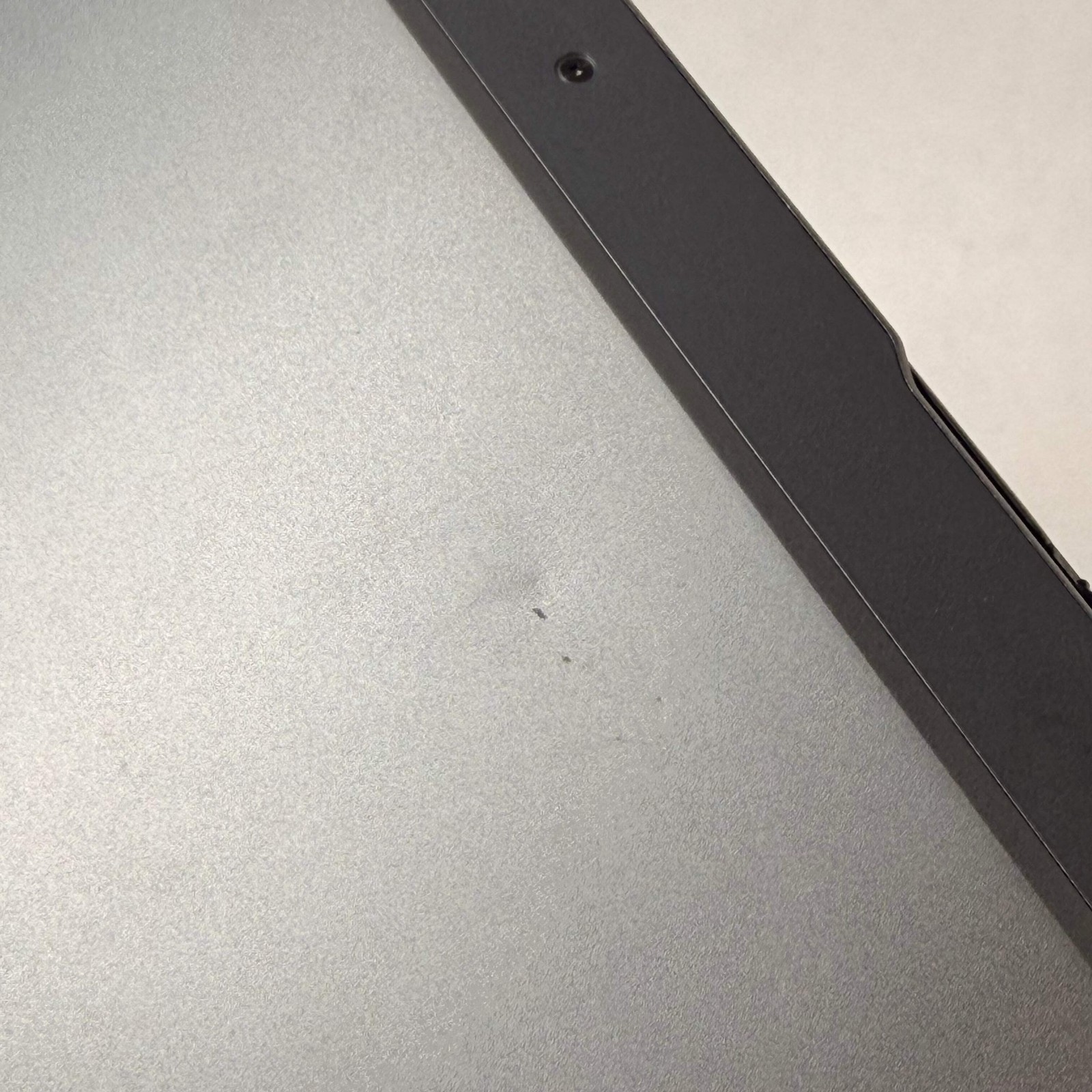 Asus Zenbook UX3405 14″ Core Ultra 9 285H 2.9GHz 32GB RAM 1TB SSD