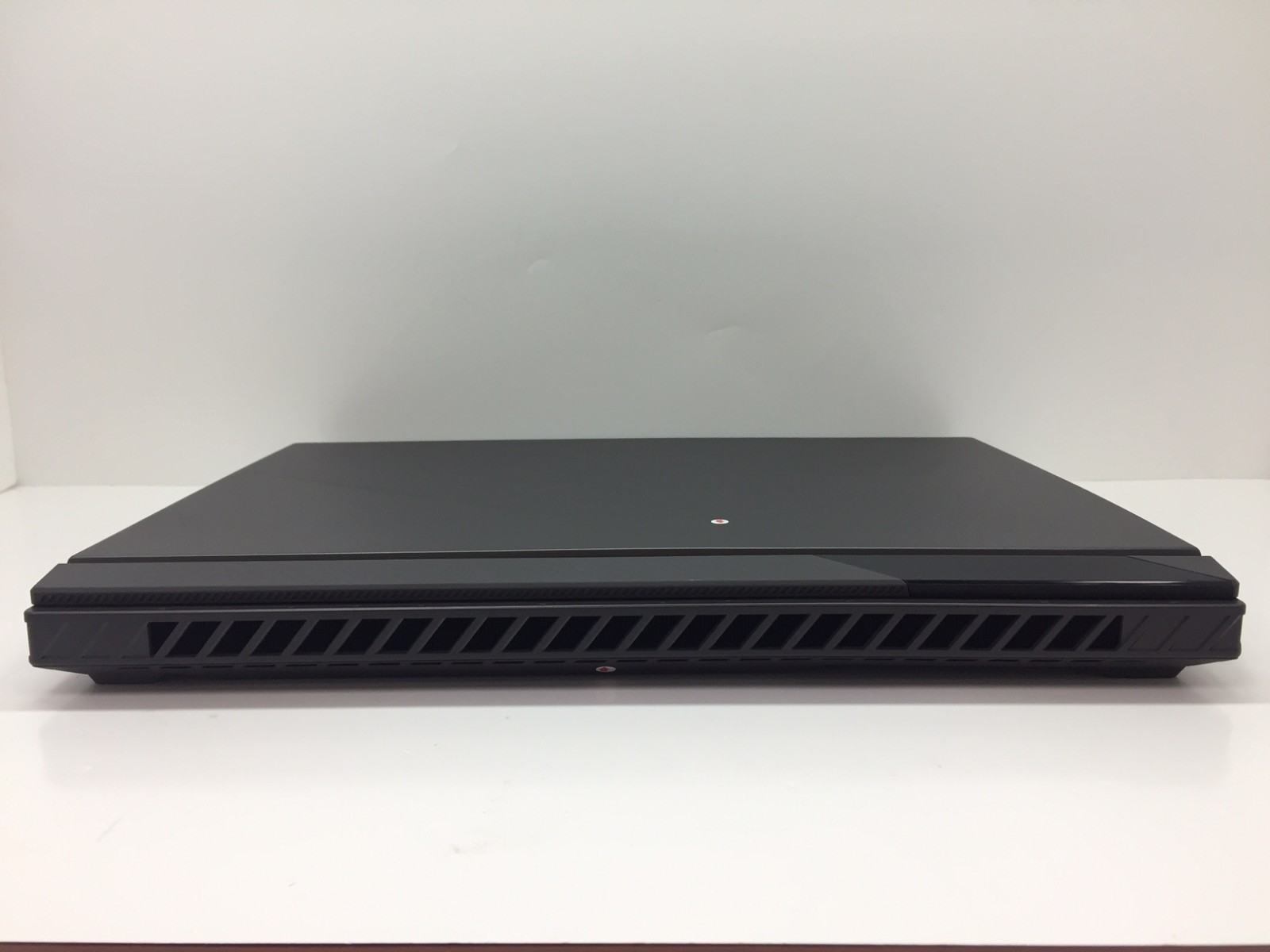 READ – ASUS ROG Strix G16 16″ AMD Ryzen 9 9955HX3D, RTX 5070 Ti, 1TB SSD 32GB