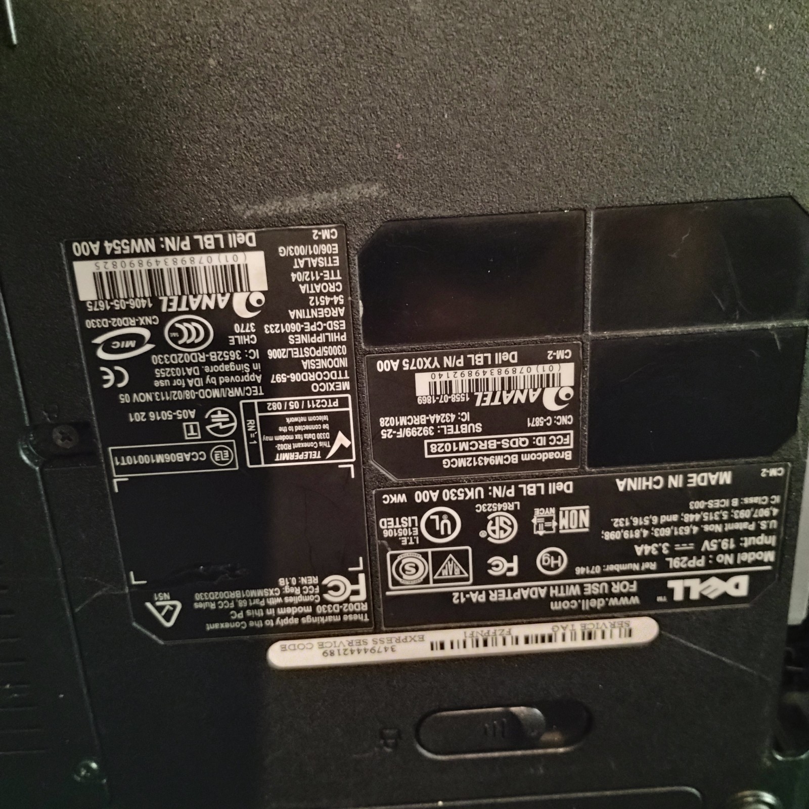 Dell Inspiron 1525 Special Edition Windows 10 Pro Intel T5550 183Ghz 3GB Ram